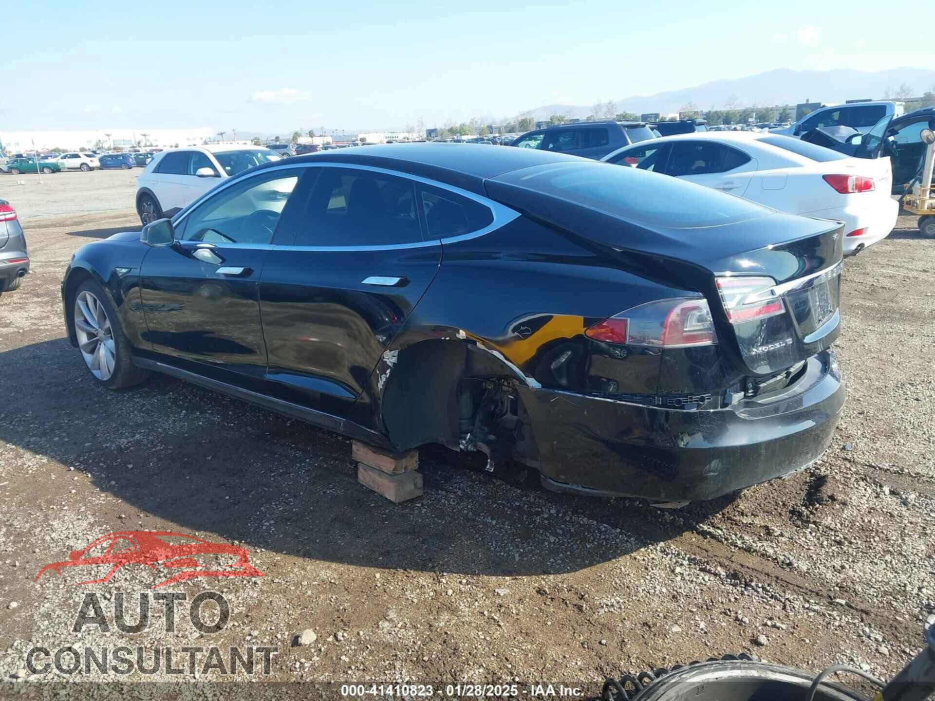 TESLA MODEL S 2013 - 5YJSA1AC9DFP10929