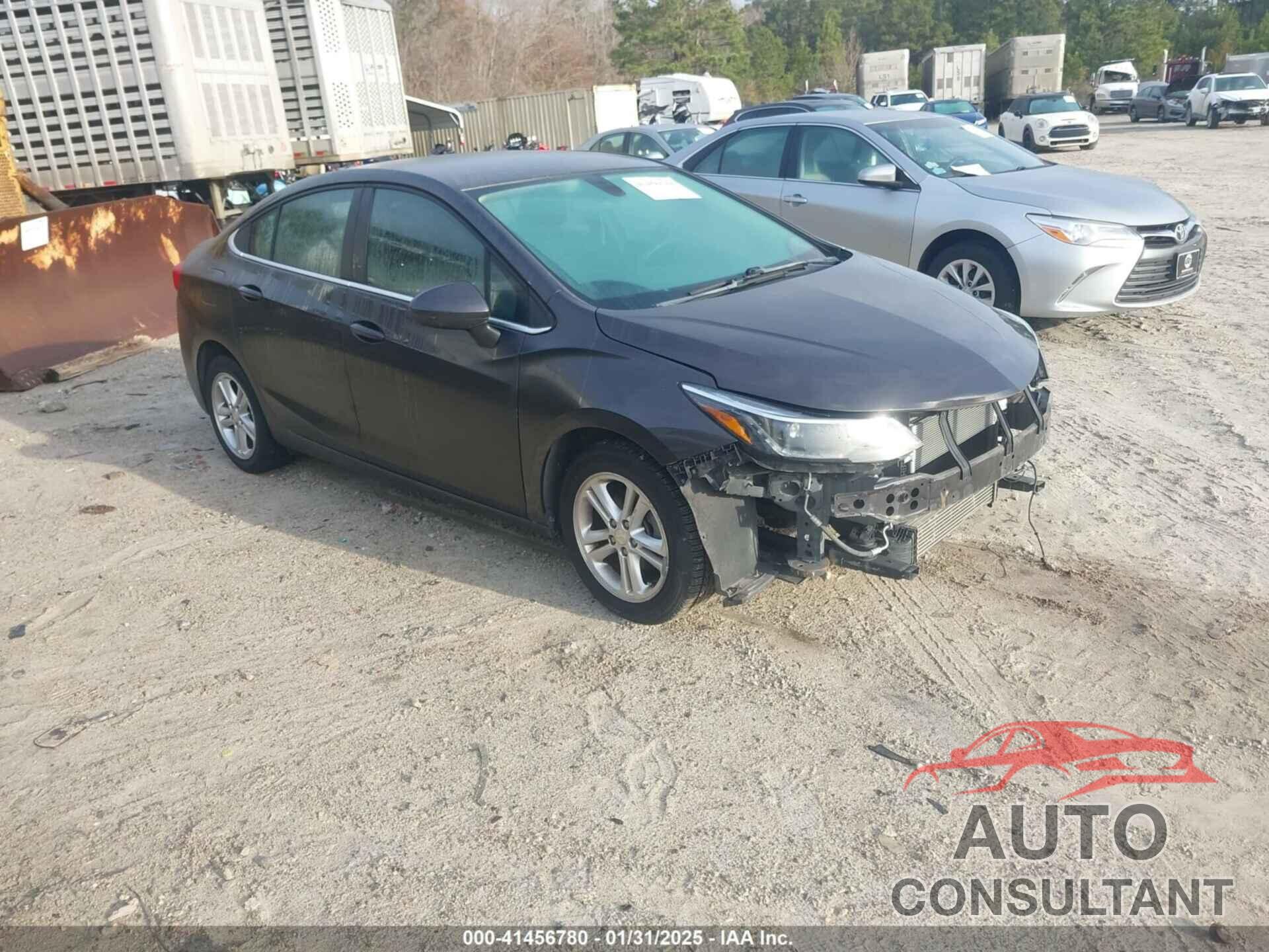 CHEVROLET CRUZE 2017 - 1G1BE5SM7H7266733