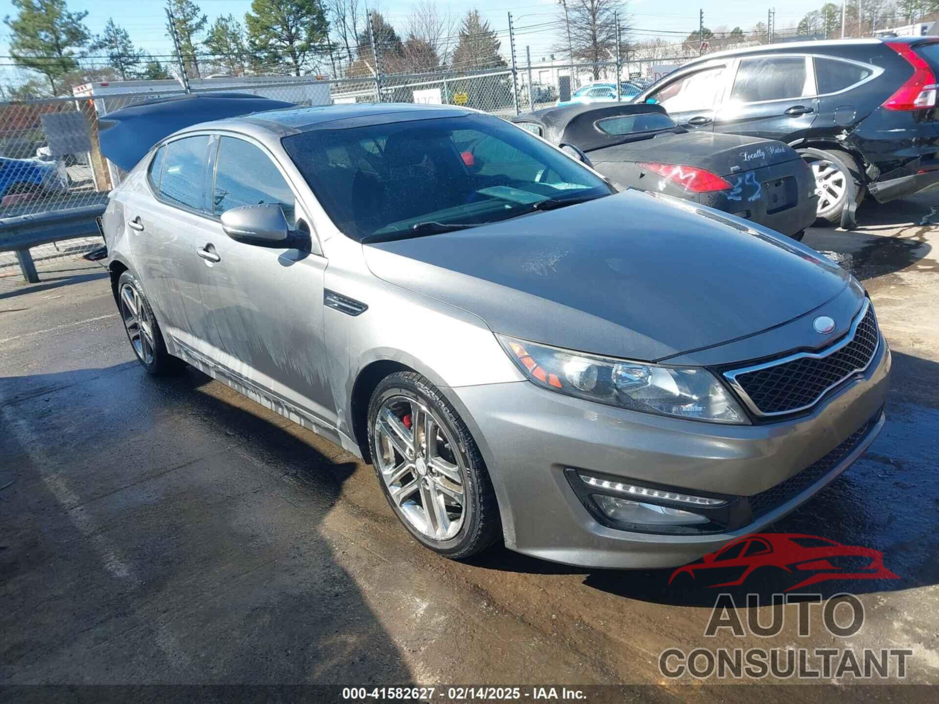 KIA OPTIMA 2013 - 5XXGR4A69DG183871