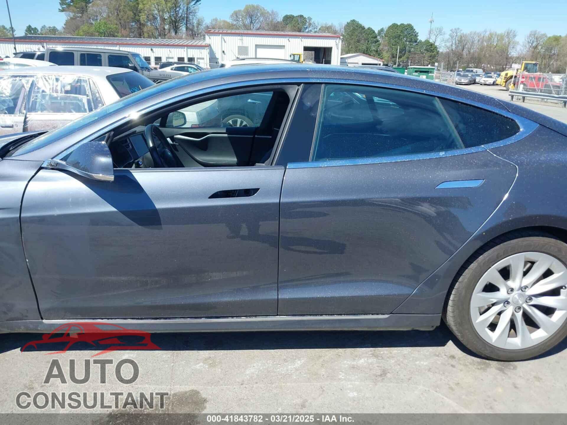 TESLA MODEL S 2017 - 5YJSA1E20HF198503