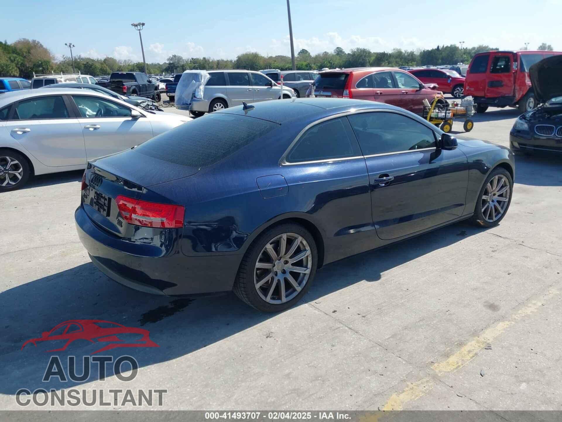 AUDI A5 2011 - WAULFAFR6BA006824