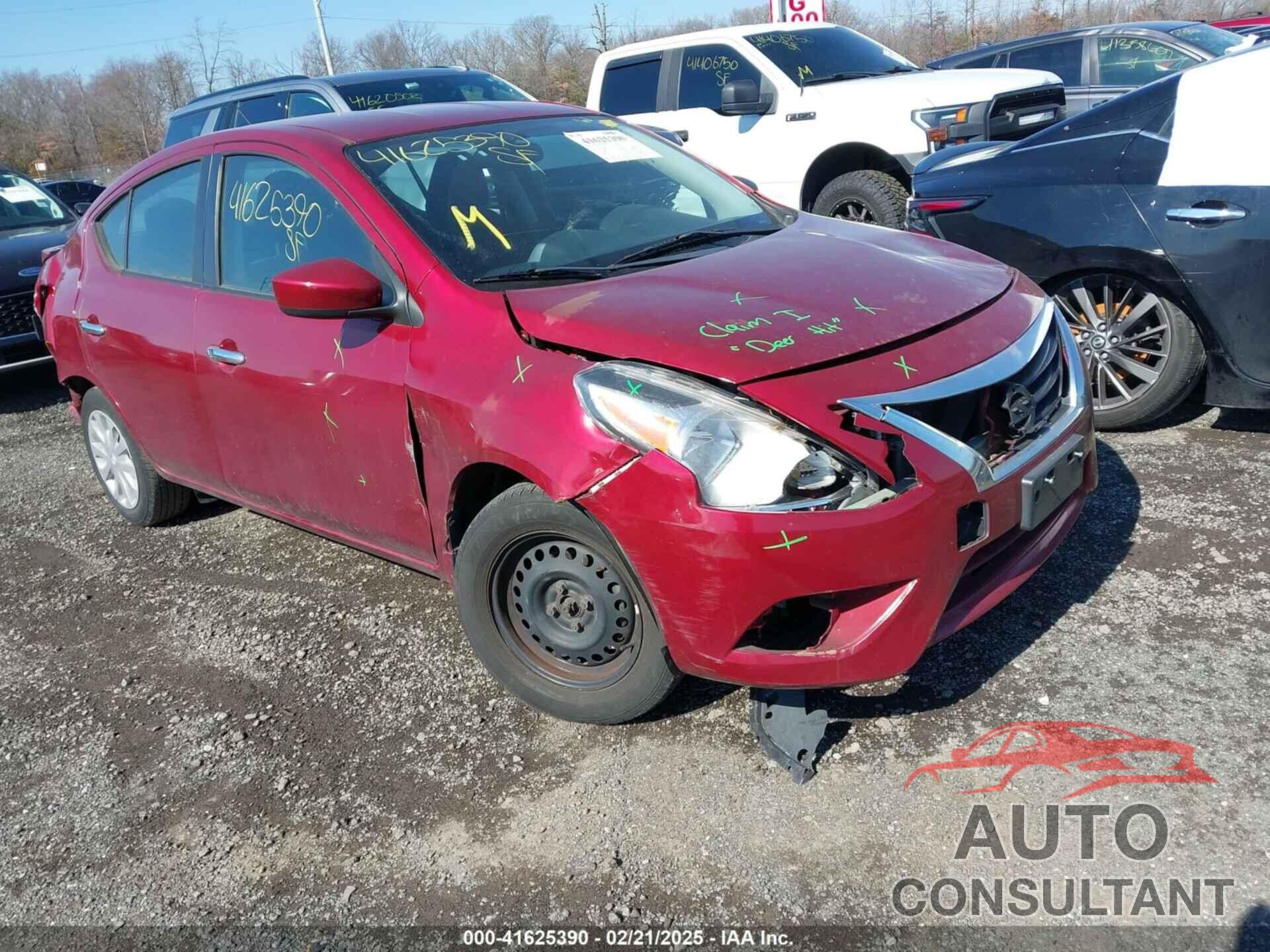 NISSAN VERSA 2017 - 3N1CN7AP9HL869989