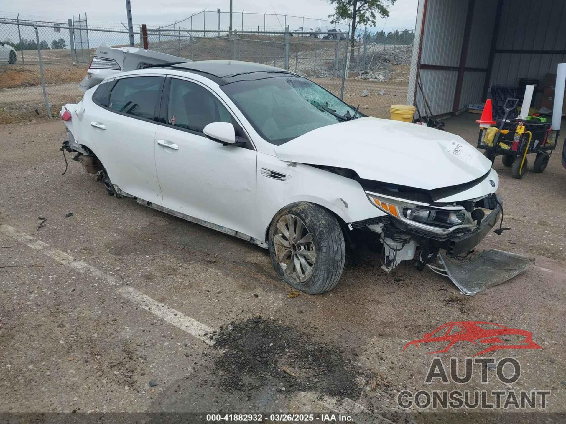 KIA OPTIMA 2018 - 5XXGU4L37JG201152