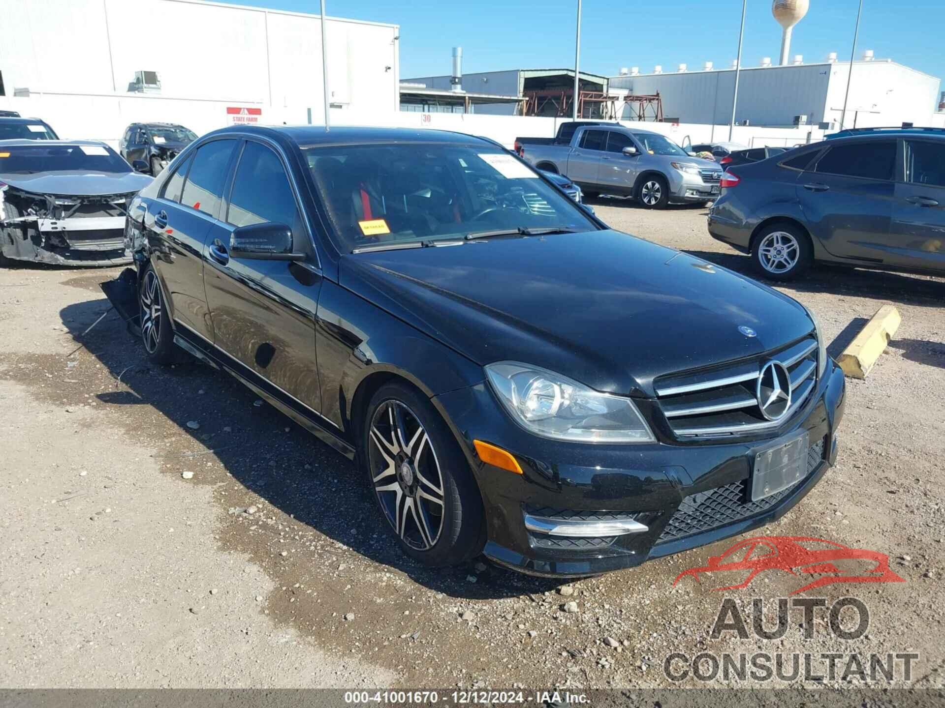 MERCEDES-BENZ C 350 2013 - WDDGF5HB2DA780721