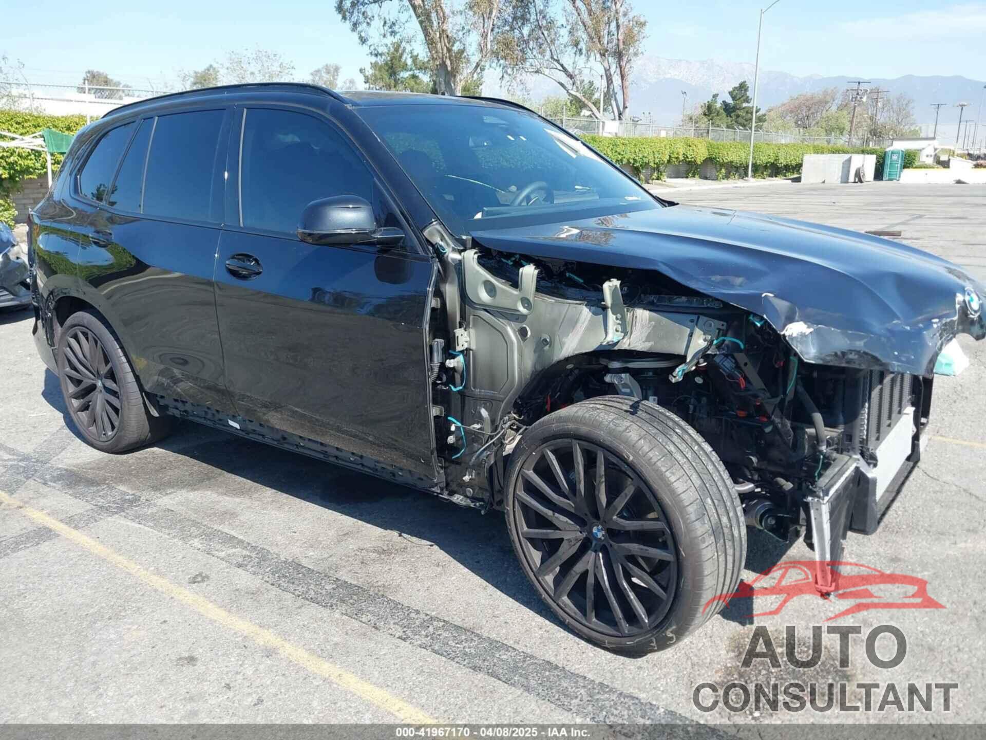 BMW X5 2025 - 5UX13EU05S9W88710