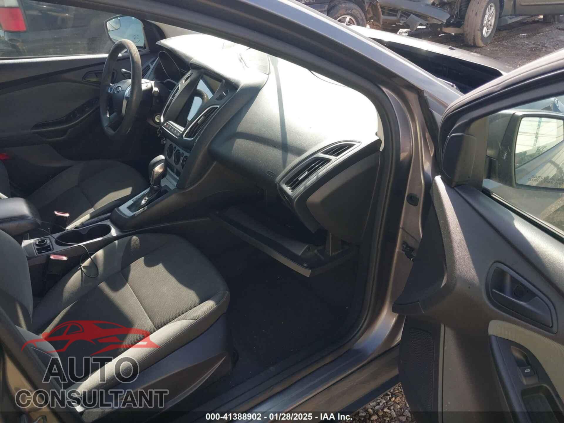 FORD FOCUS 2012 - 1FAHP3F27CL162533