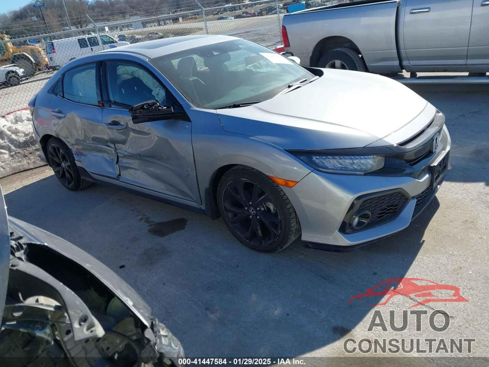 HONDA CIVIC 2019 - SHHFK7H92KU220467