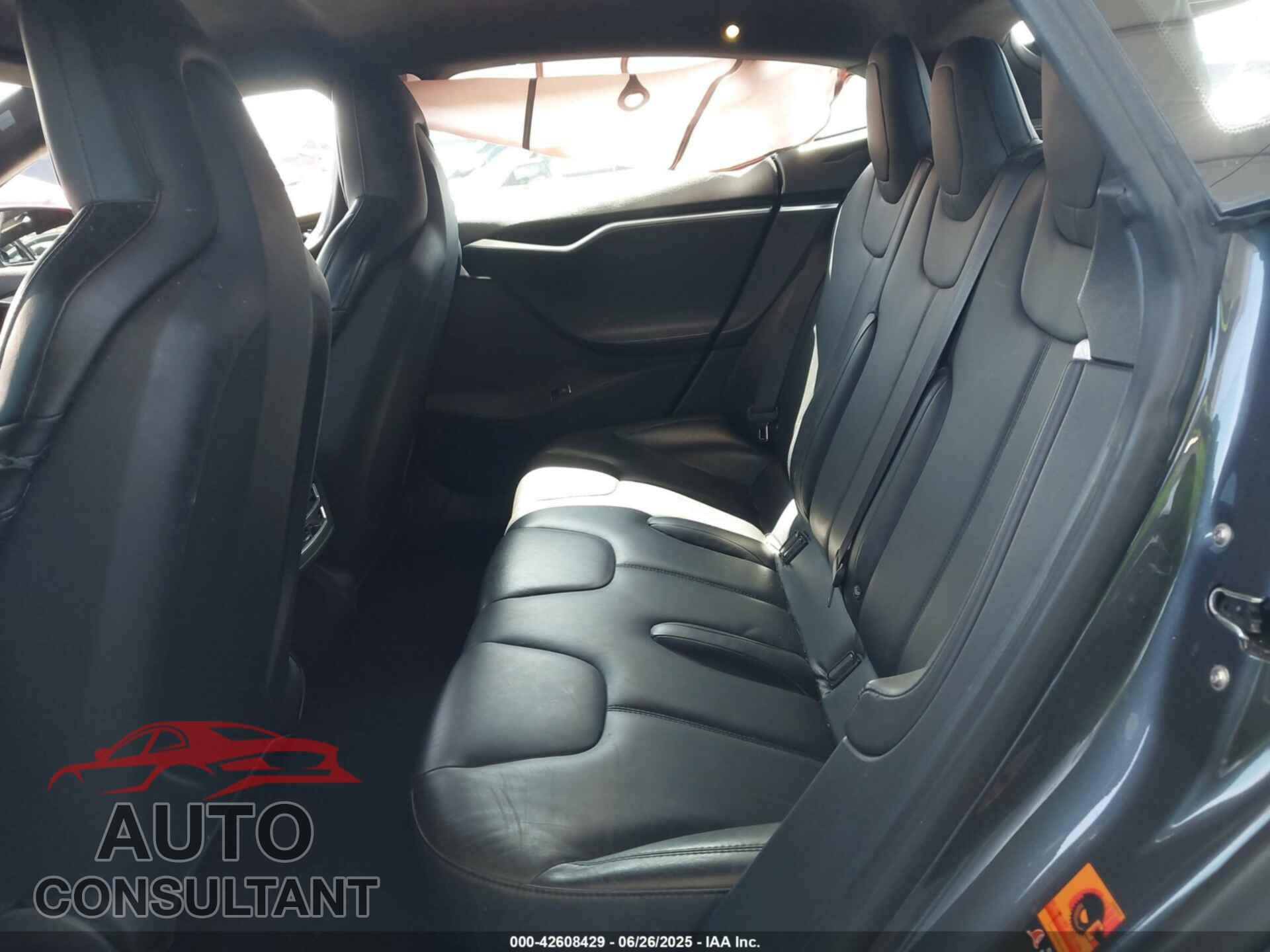 TESLA MODEL S 2015 - 5YJSA1E24FF102837