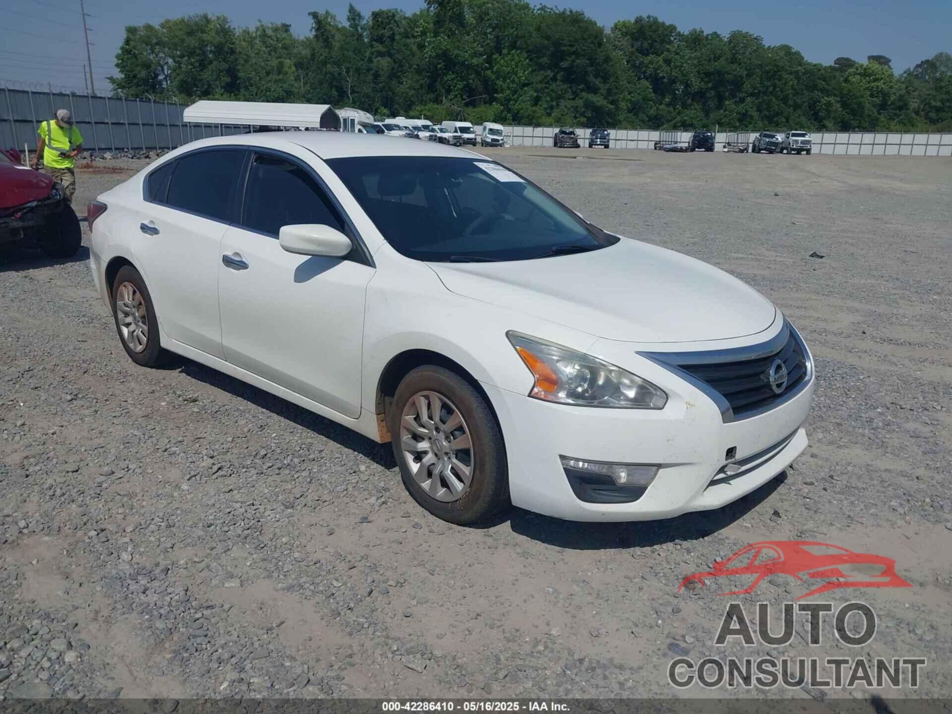 NISSAN ALTIMA 2015 - 1N4AL3AP1FN885805