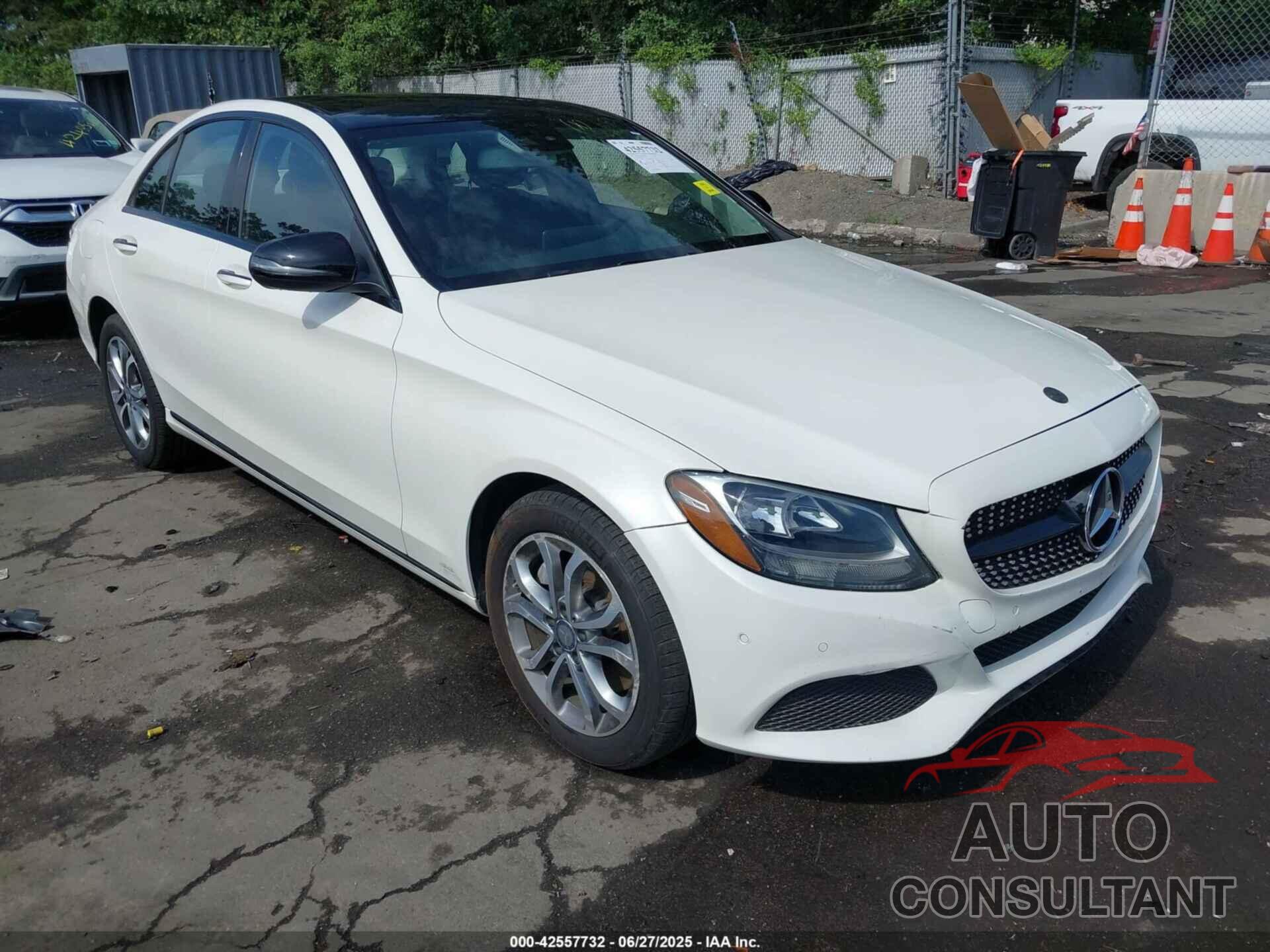 MERCEDES-BENZ C 300 2016 - WDDWF4KB5GR143259