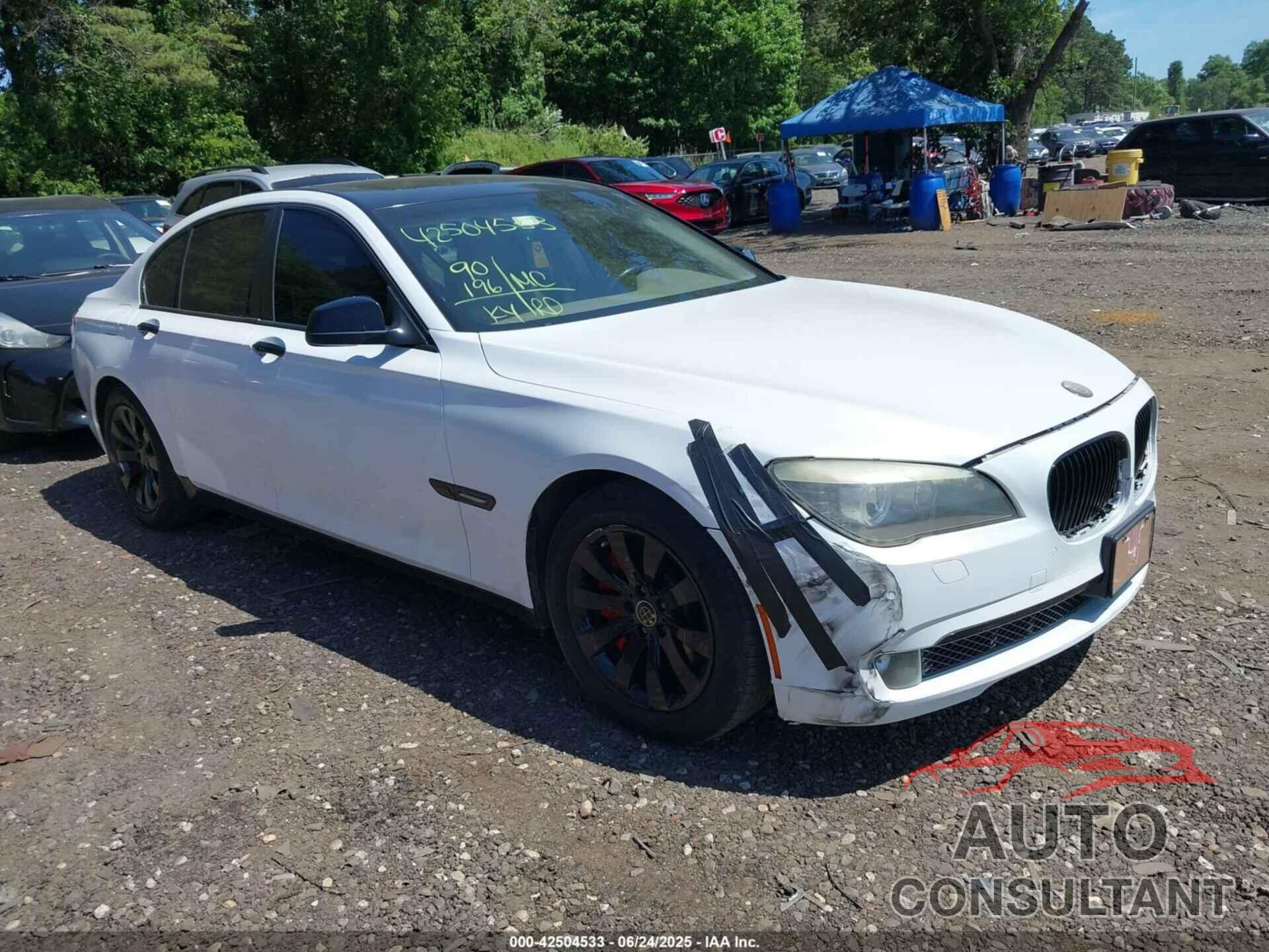 BMW 750I 2009 - WBAKA83579CY34710