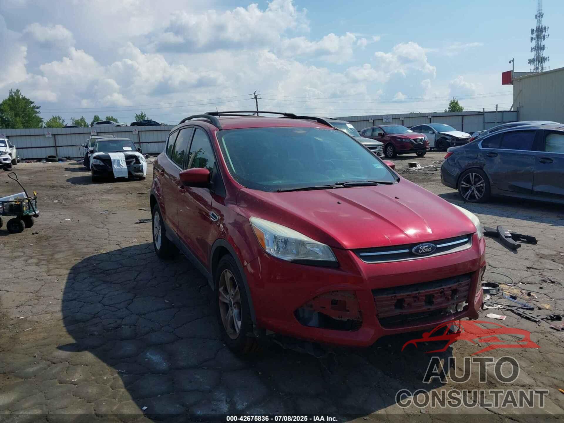 FORD ESCAPE 2015 - 1FMCU0GX3FUC10495