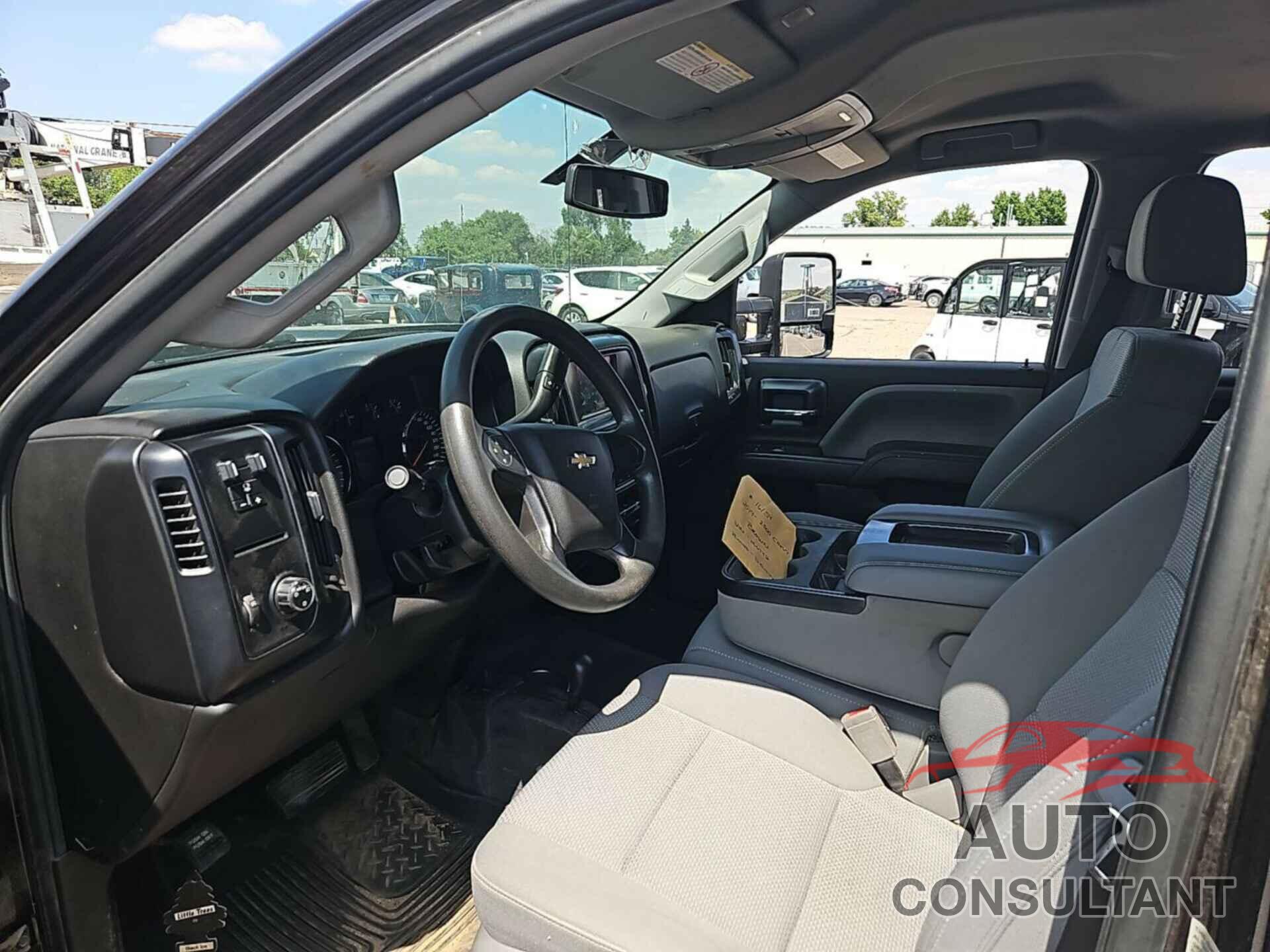 CHEVROLET SILVERADO 2500HD 2019 - 2GC2KREGXK1166742