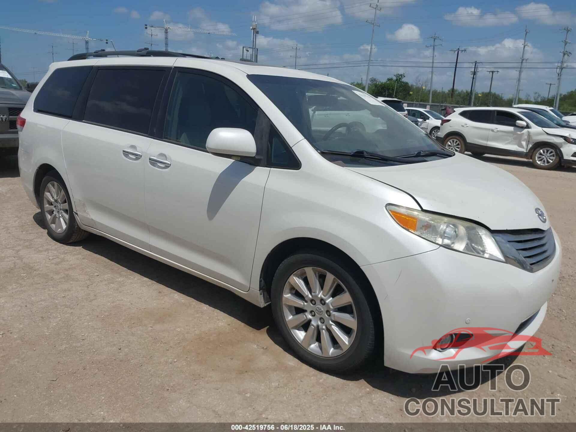 TOYOTA SIENNA 2011 - 5TDYK3DC5BS037533