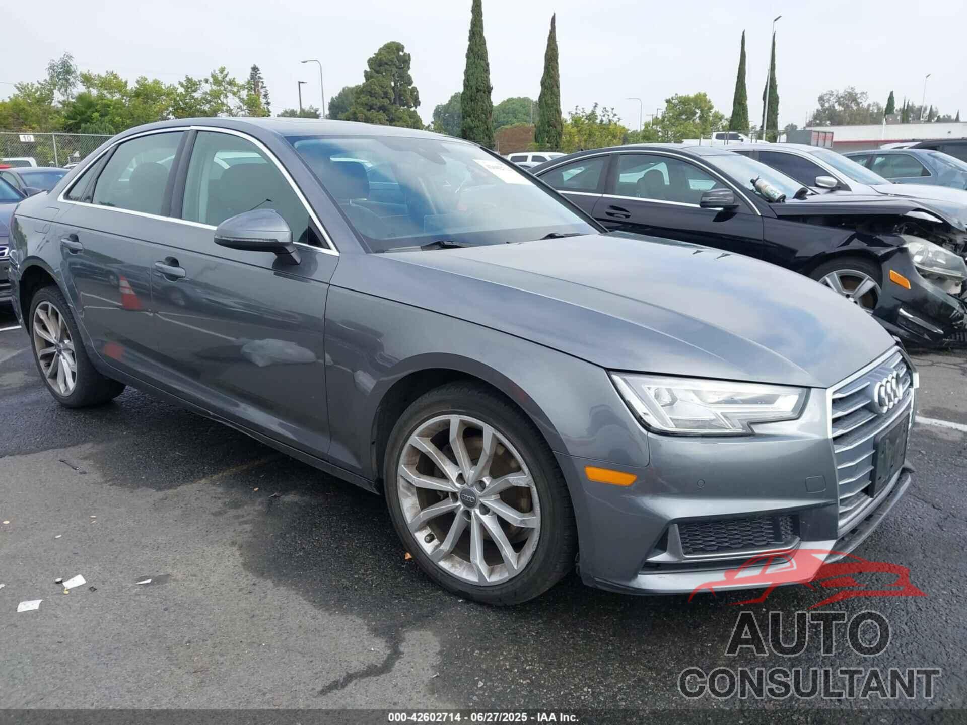 AUDI A4 2019 - WAUHMAF49KA021964