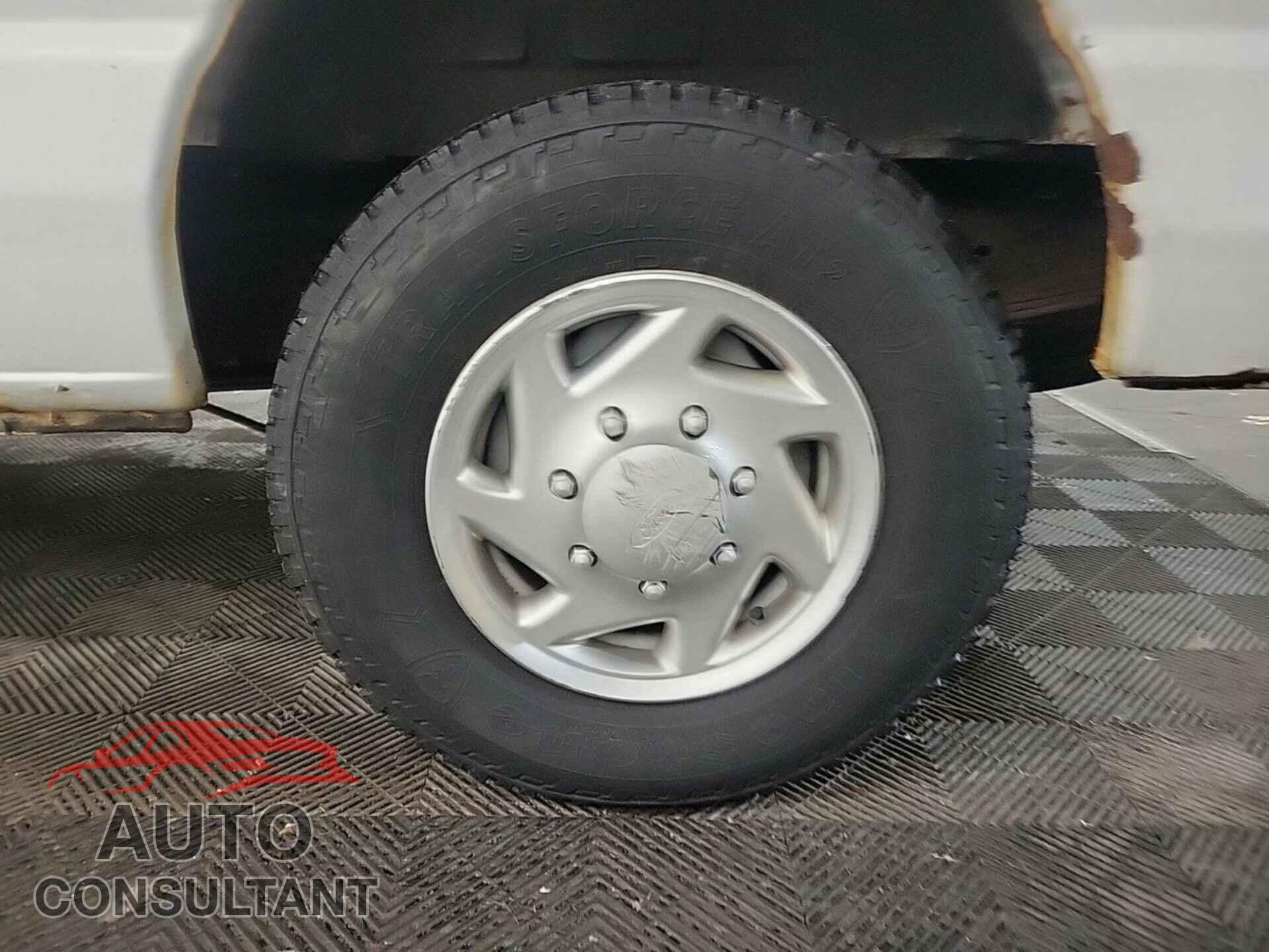 FORD ECONOLINE 2011 - 1FTNE2EL9BDB35026