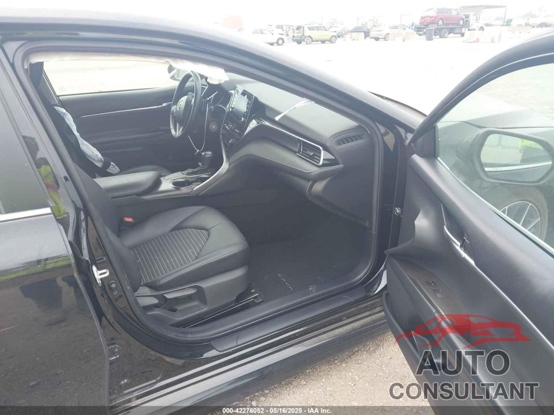 TOYOTA CAMRY 2021 - 4T1G11AK9MU473519