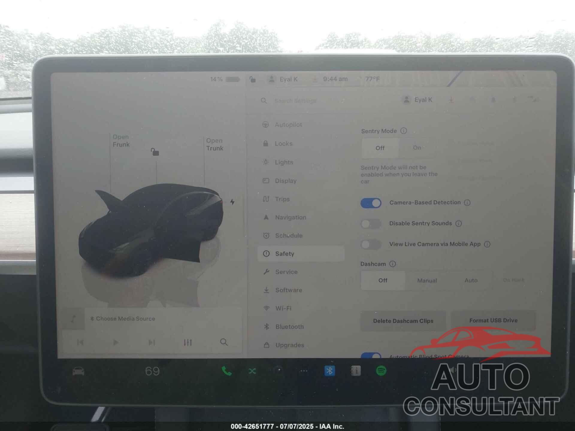 TESLA MODEL Y 2023 - 7SAYGDEE4PF857740