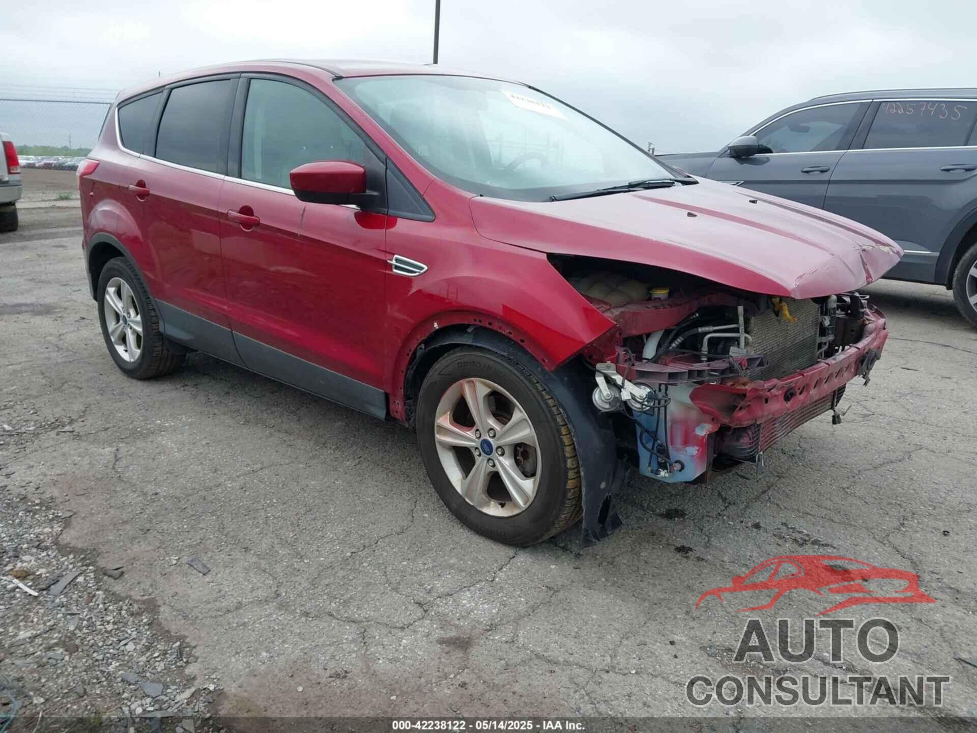 FORD ESCAPE 2015 - 1FMCU9G9XFUB77159