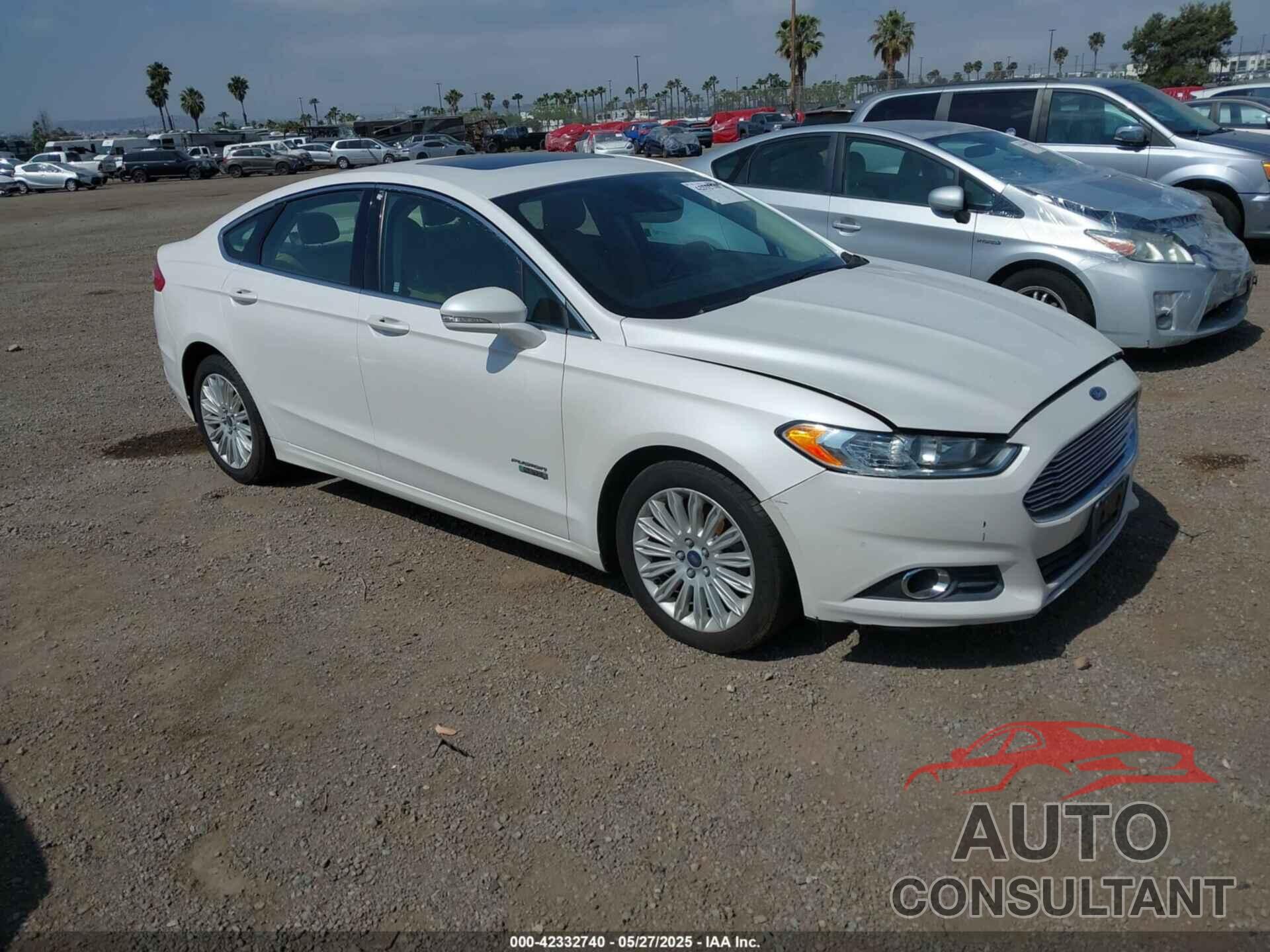 FORD FUSION ENERGI 2013 - 3FA6P0PU3DR260452