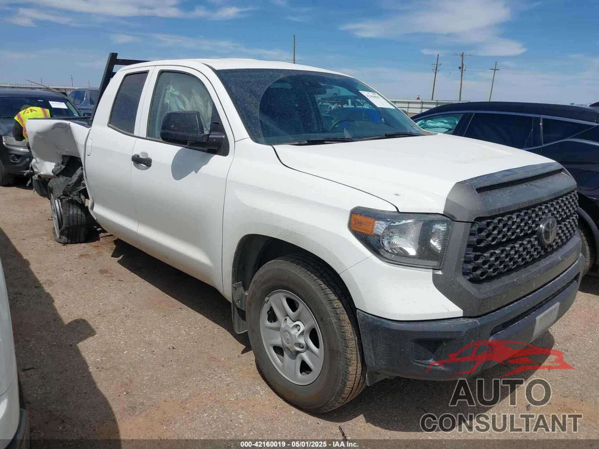 TOYOTA TUNDRA 2021 - 5TFRY5F17MX282597