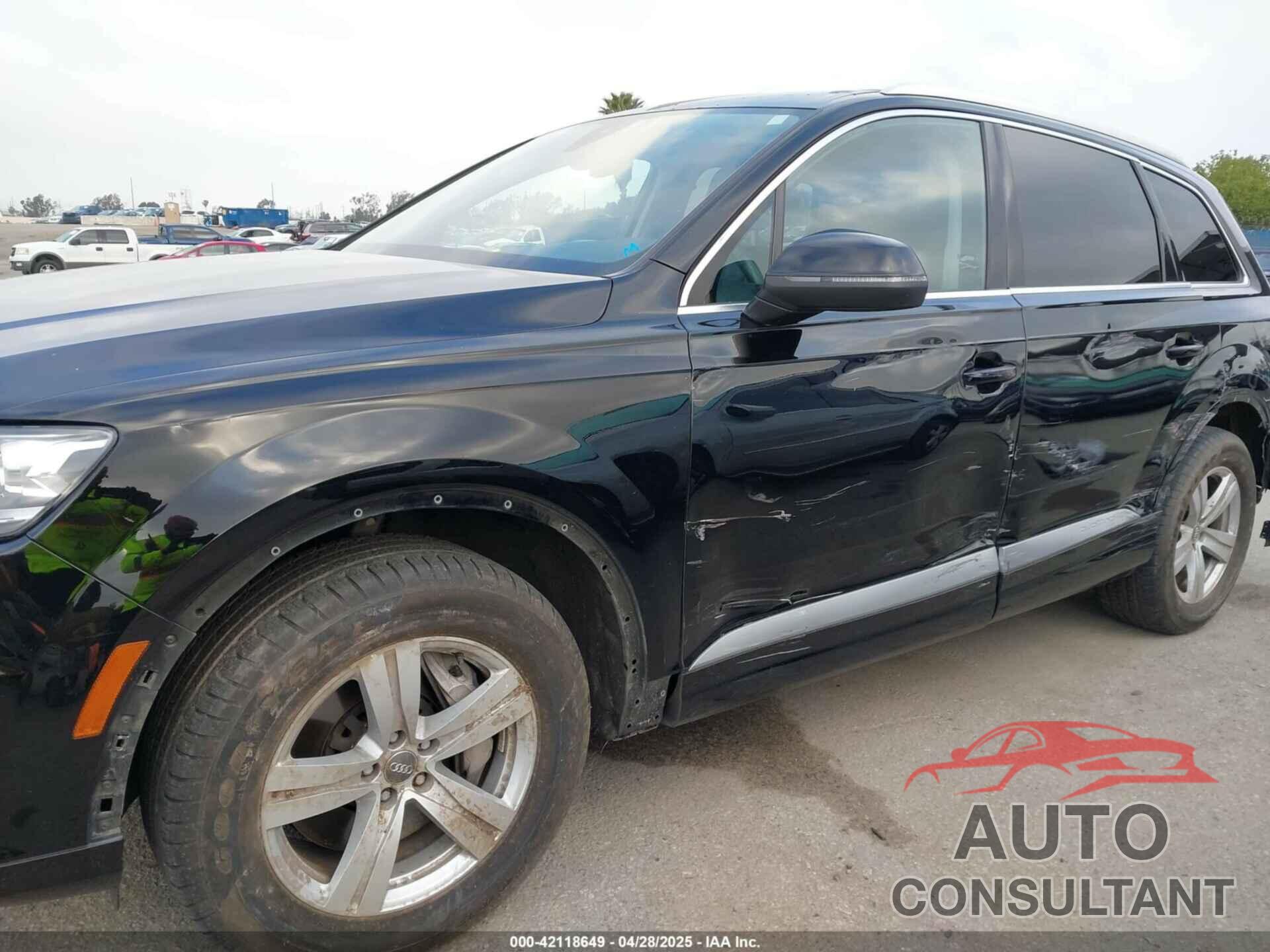 AUDI Q7 2019 - WA1AHAF73KD022295