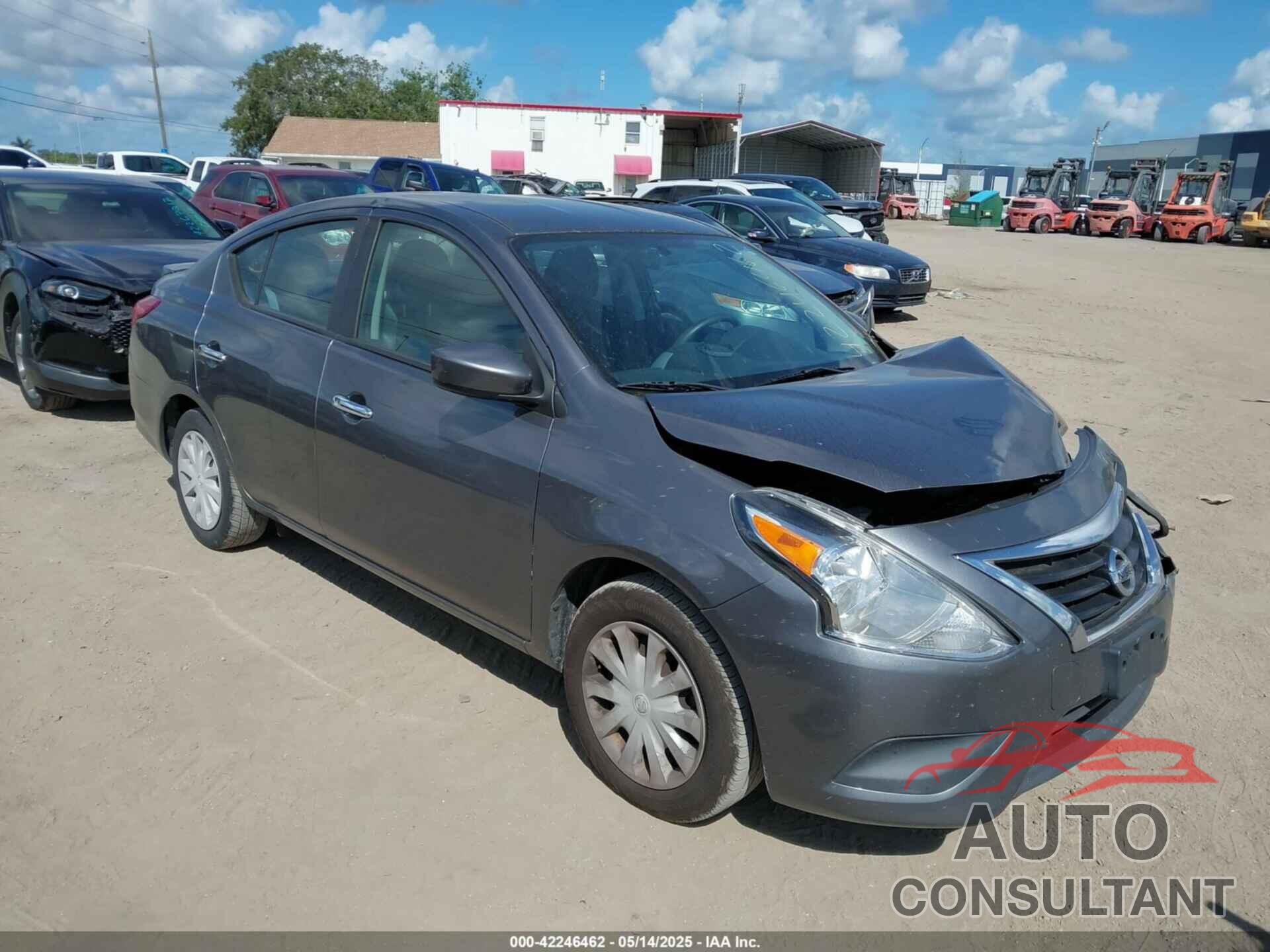 NISSAN VERSA 2019 - 3N1CN7AP1KL852367