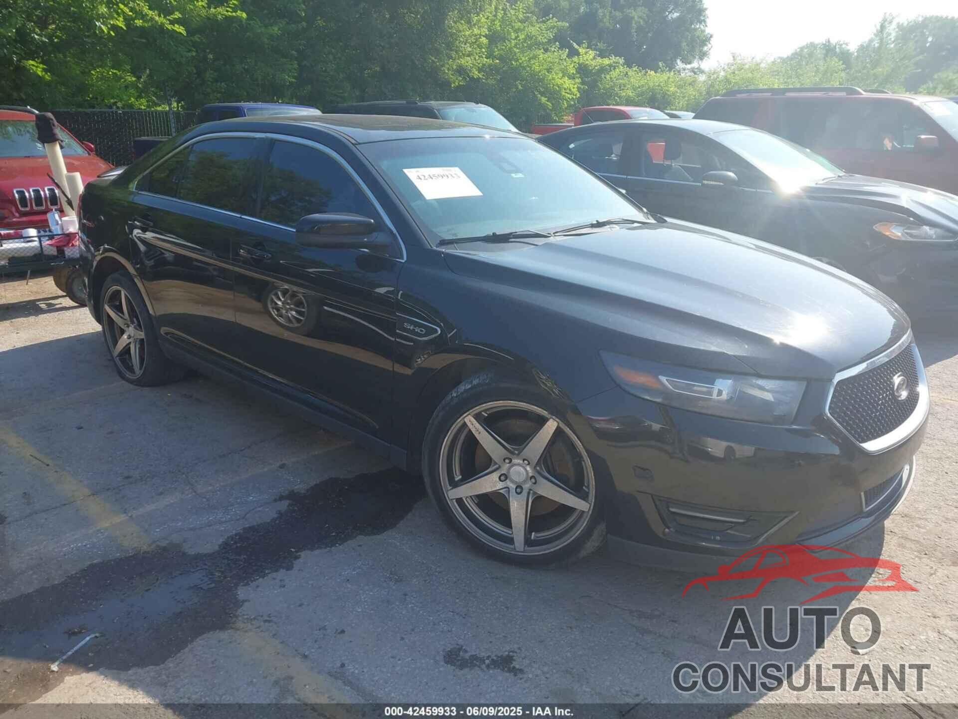 FORD TAURUS 2013 - 1FAHP2KT5DG229598