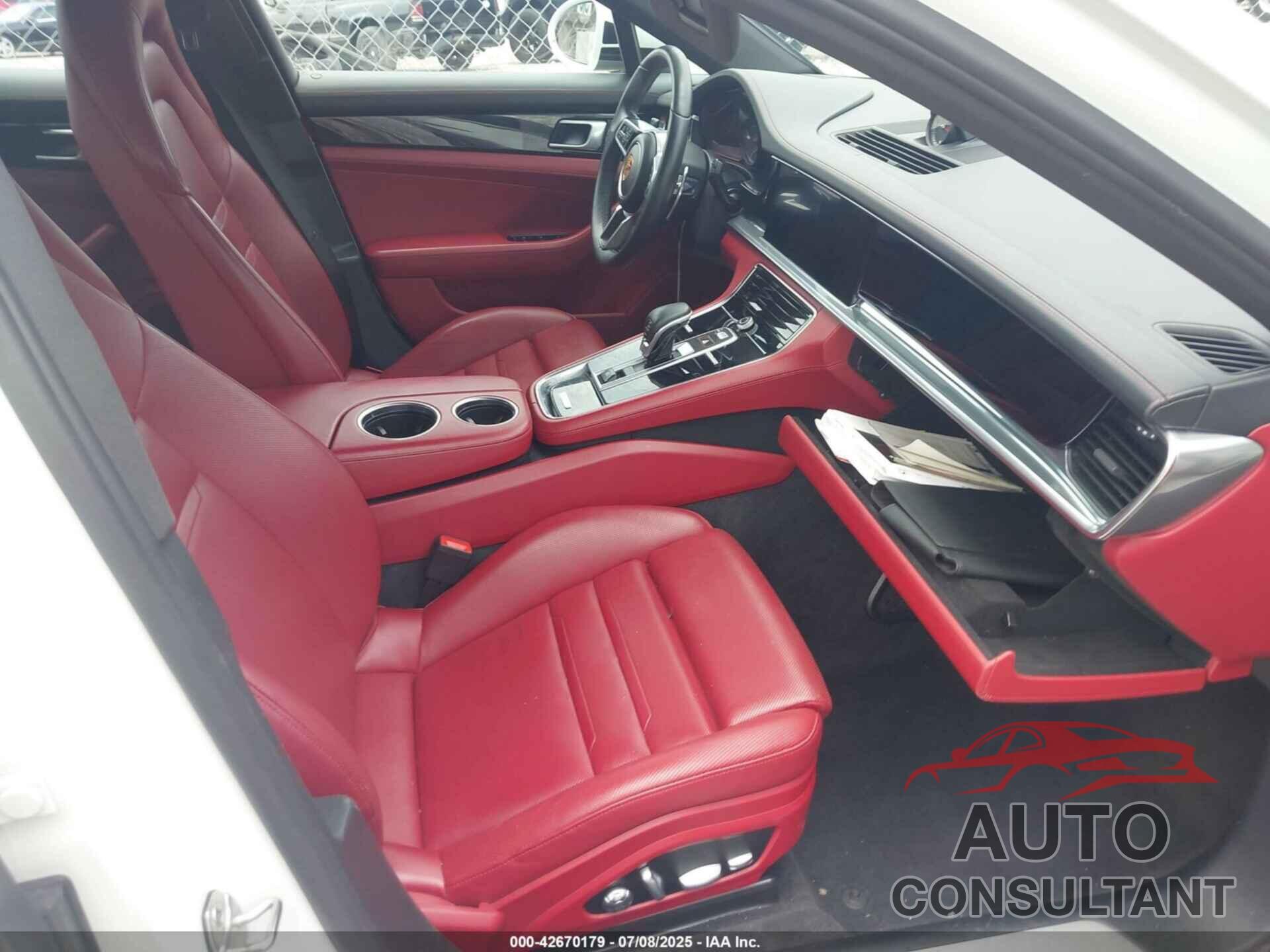 PORSCHE PANAMERA 2018 - WP0AA2A71JL117949