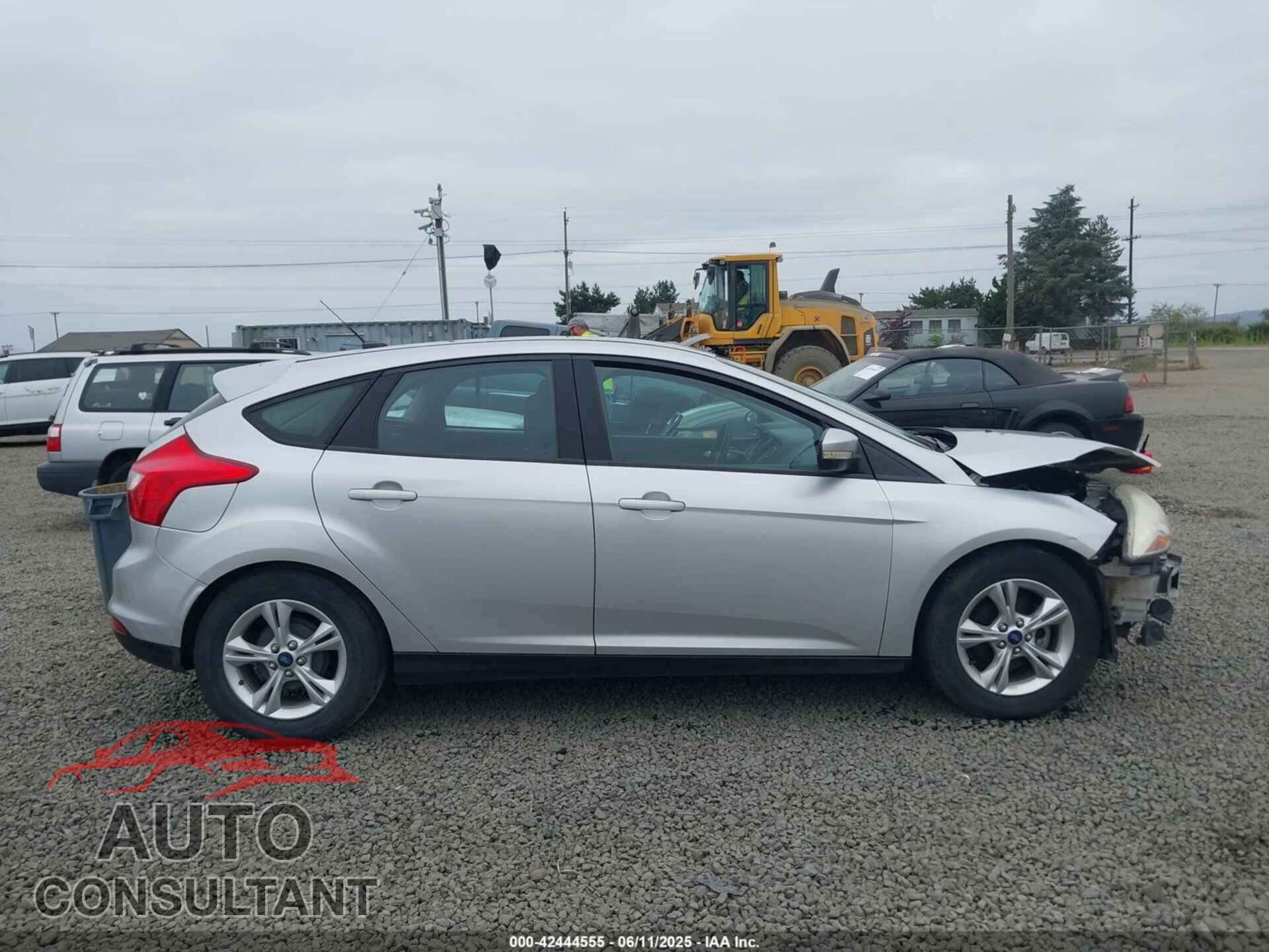 FORD FOCUS 2014 - 1FADP3K23EL295538