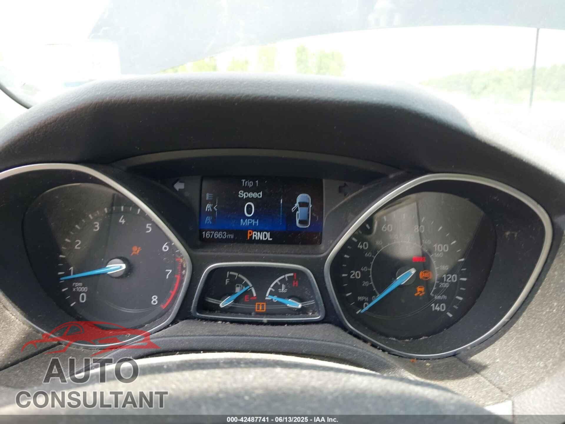 FORD FOCUS 2016 - 1FADP3E23GL228033
