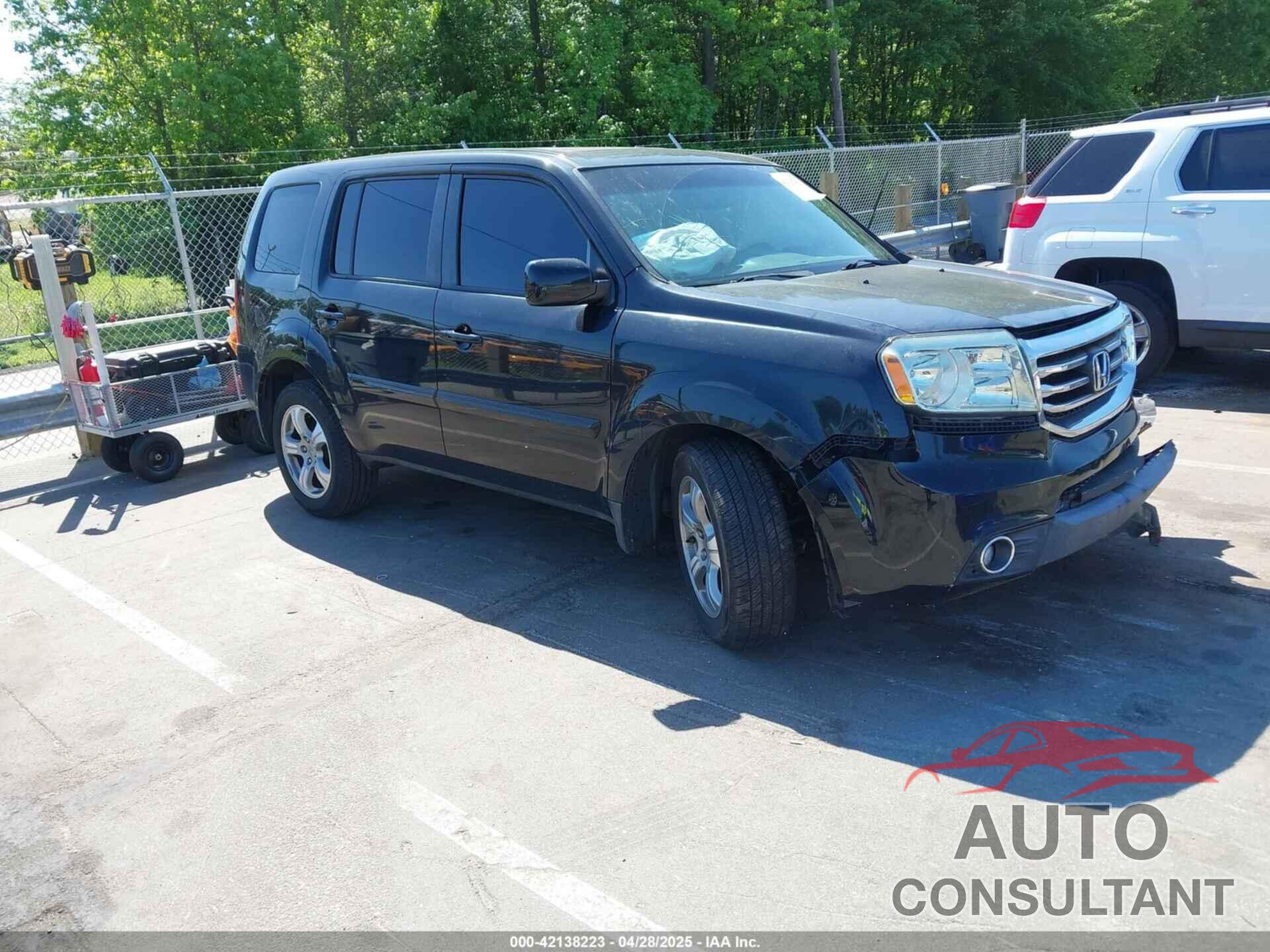 HONDA PILOT 2012 - 5FNYF4H71CB056805