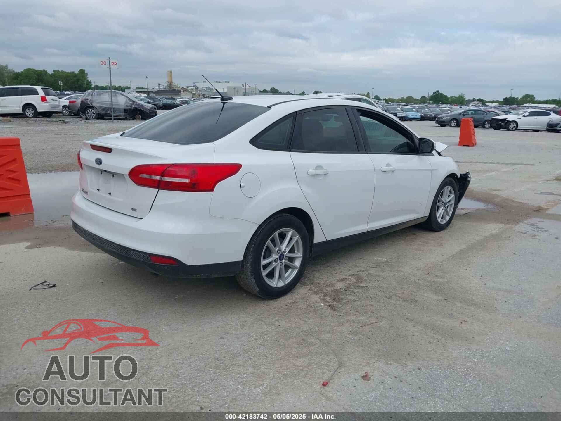 FORD FOCUS 2017 - 1FADP3F2XHL291050