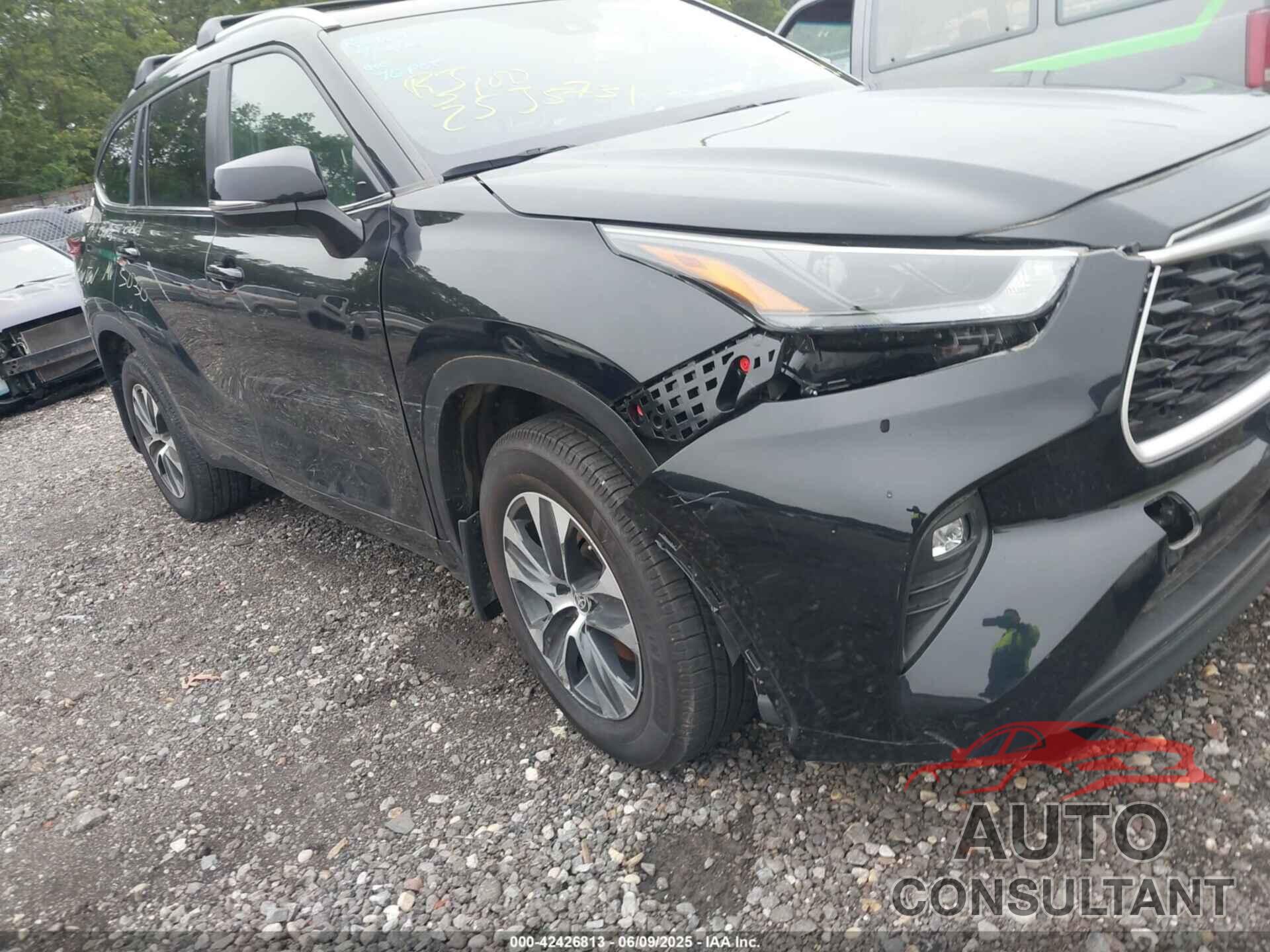 TOYOTA HIGHLANDER 2023 - 5TDKDRBH0PS026819