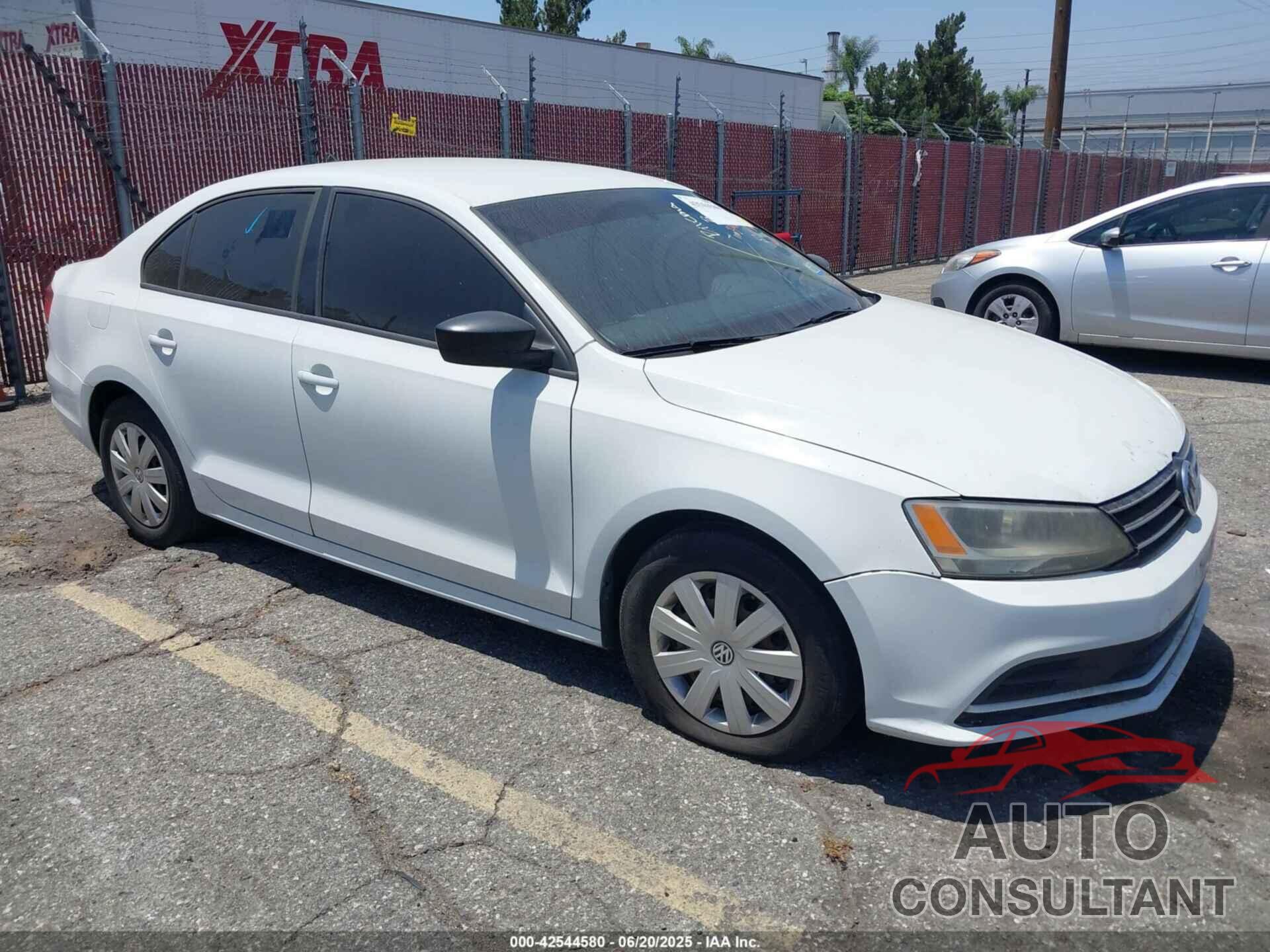 VOLKSWAGEN JETTA 2015 - 3VW2K7AJ0FM341419