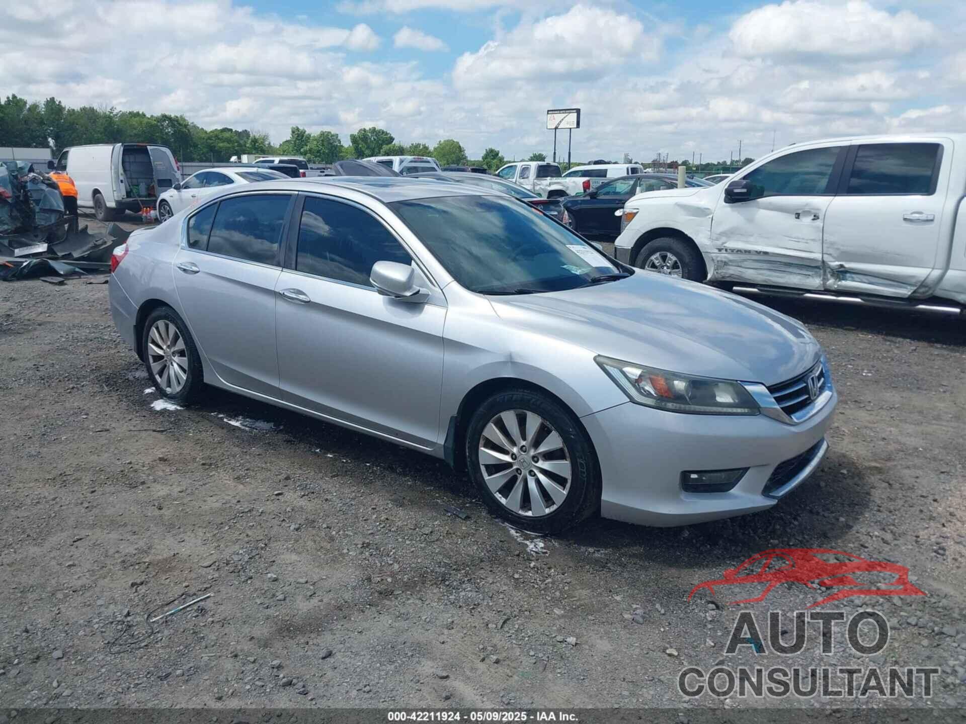 HONDA ACCORD 2015 - 1HGCR2F84FA113871