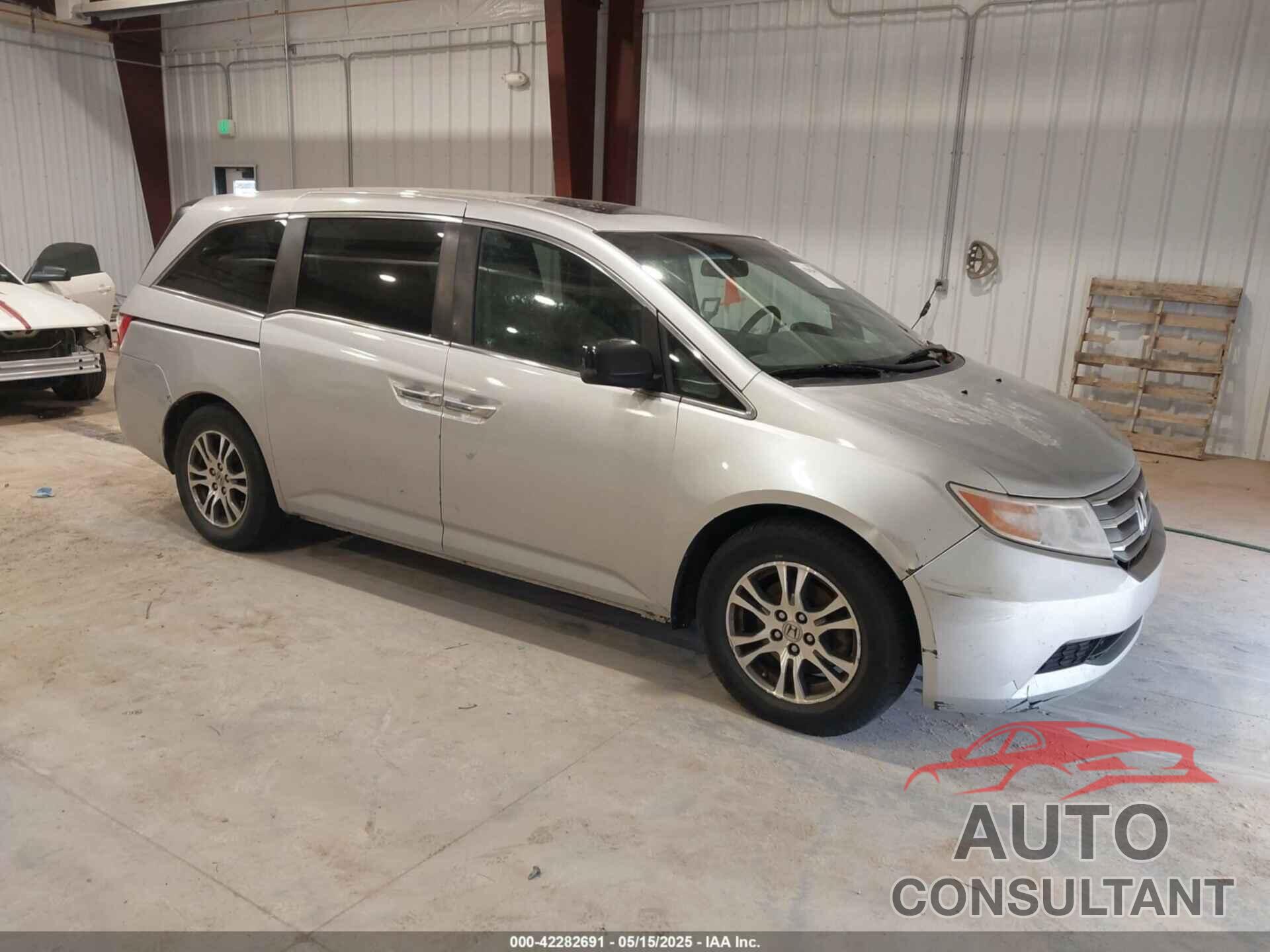 HONDA ODYSSEY 2011 - 5FNRL5H61BB041584