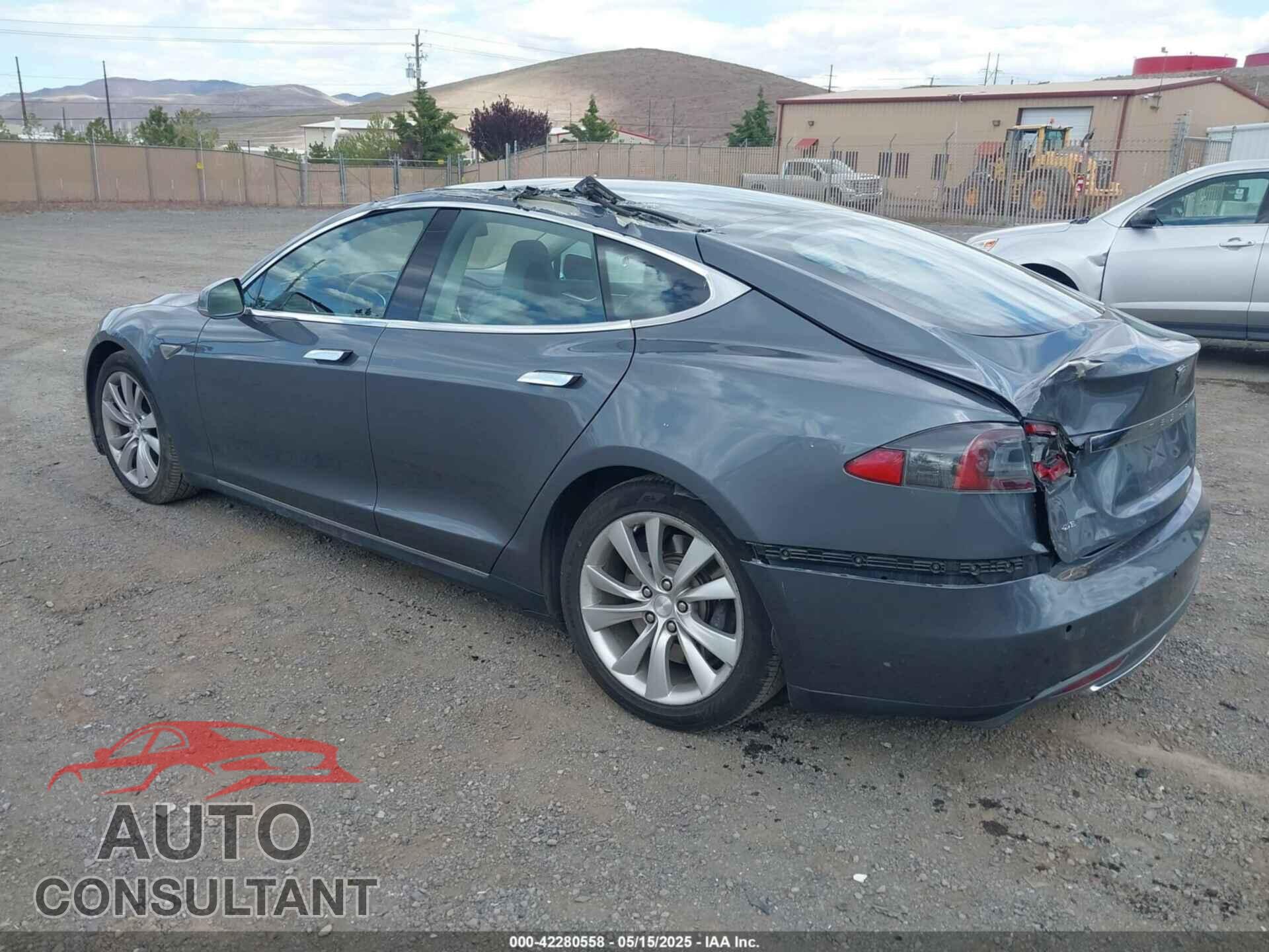 TESLA MODEL S 2013 - 5YJSA1CN5DFP21635