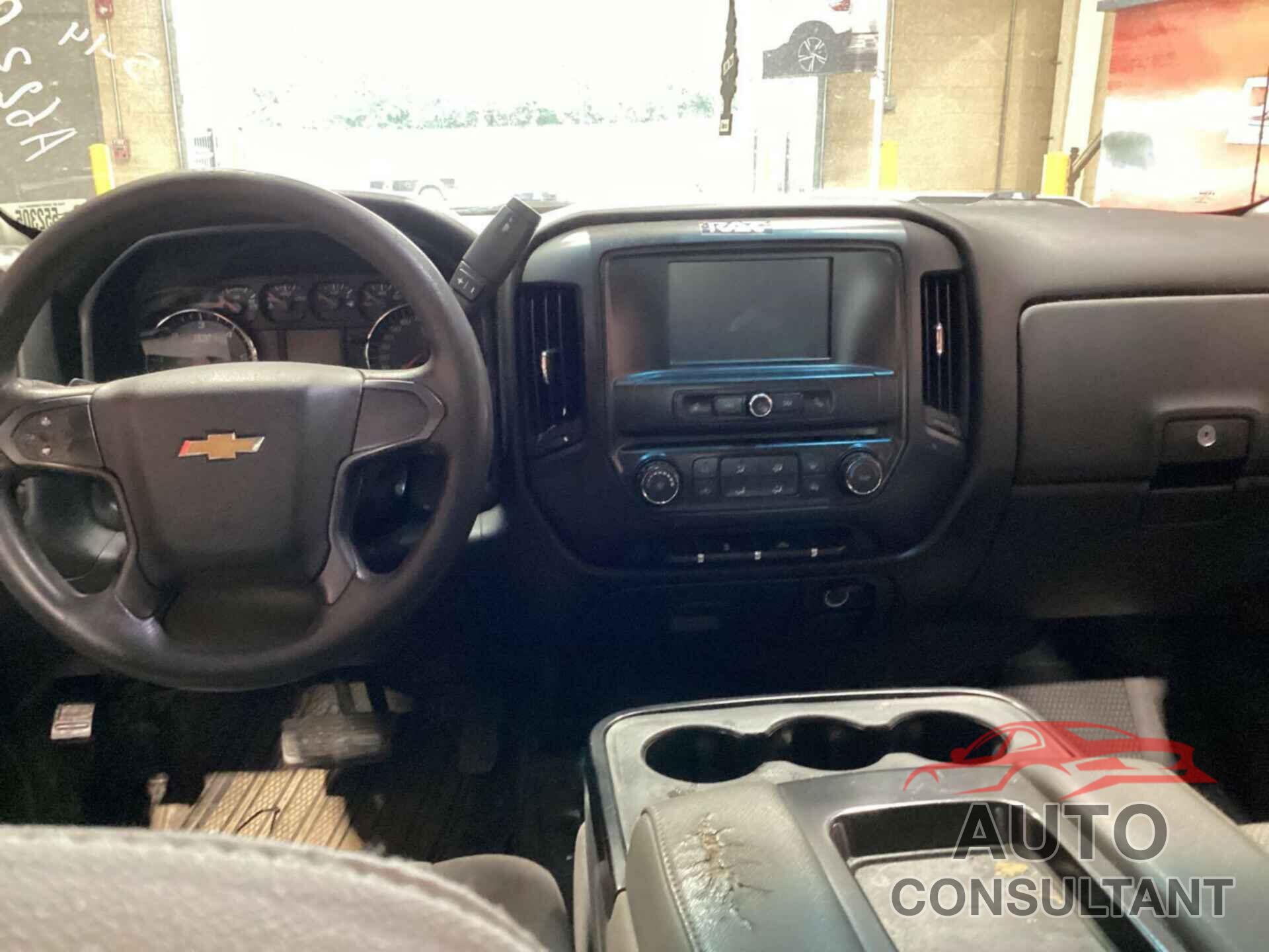 CHEVROLET SILVERADO 2017 - 3GCUKNECXHG106118