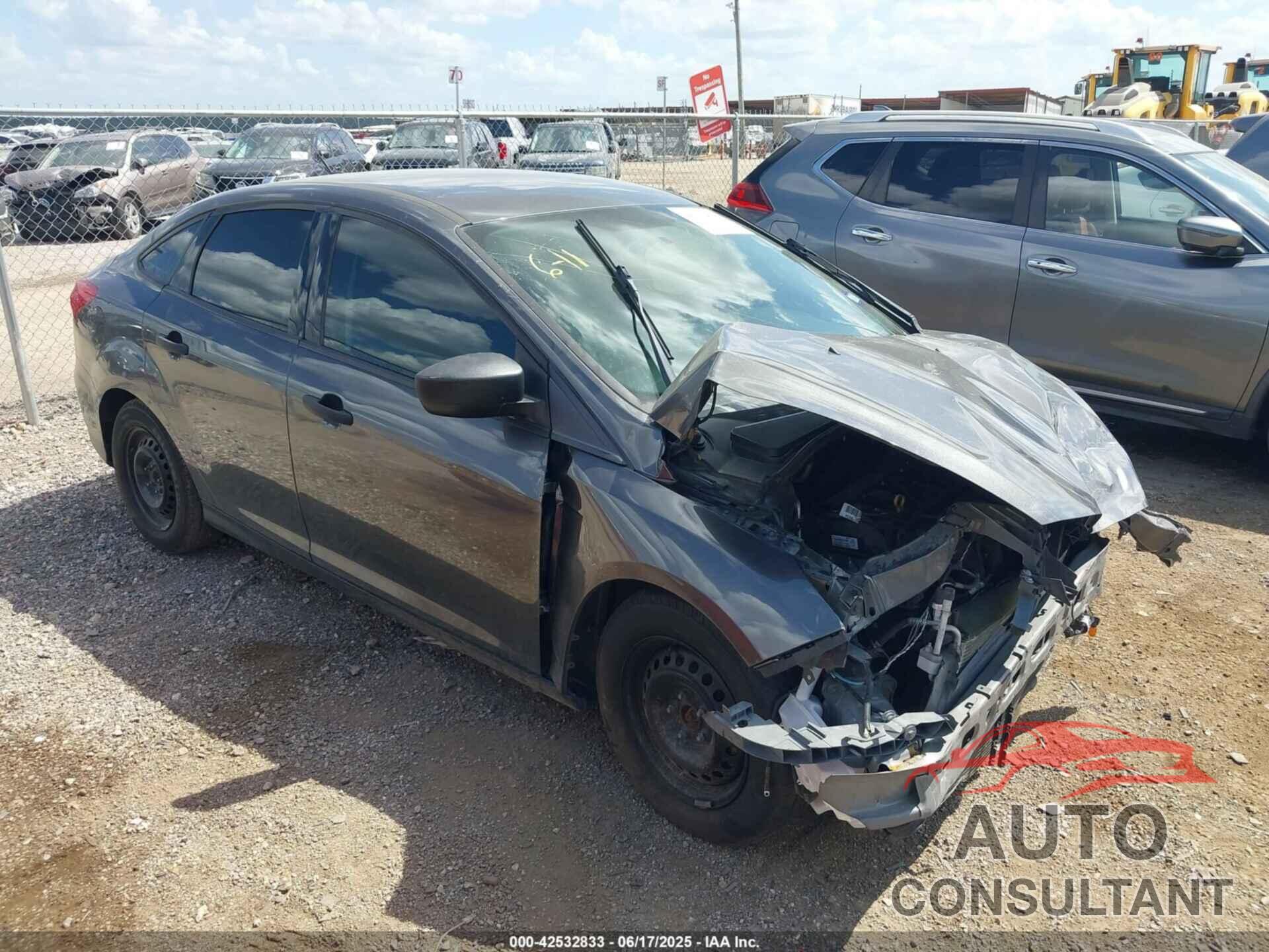 FORD FOCUS 2015 - 1FADP3E29FL342066