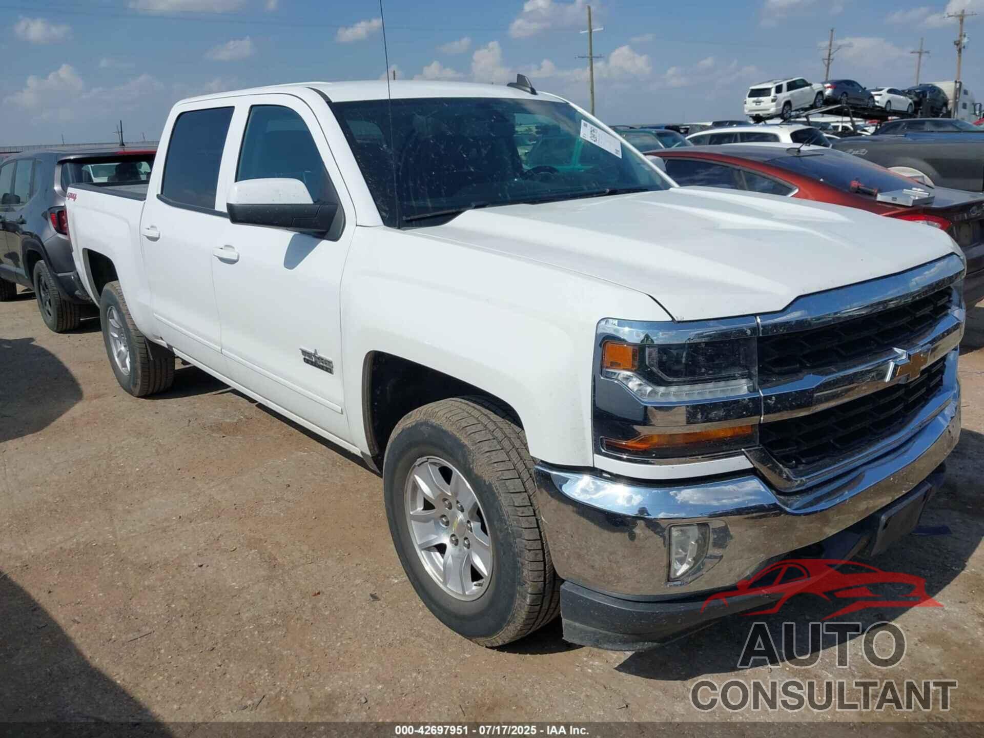 CHEVROLET SILVERADO 1500 2018 - 3GCUKREC5JG518895