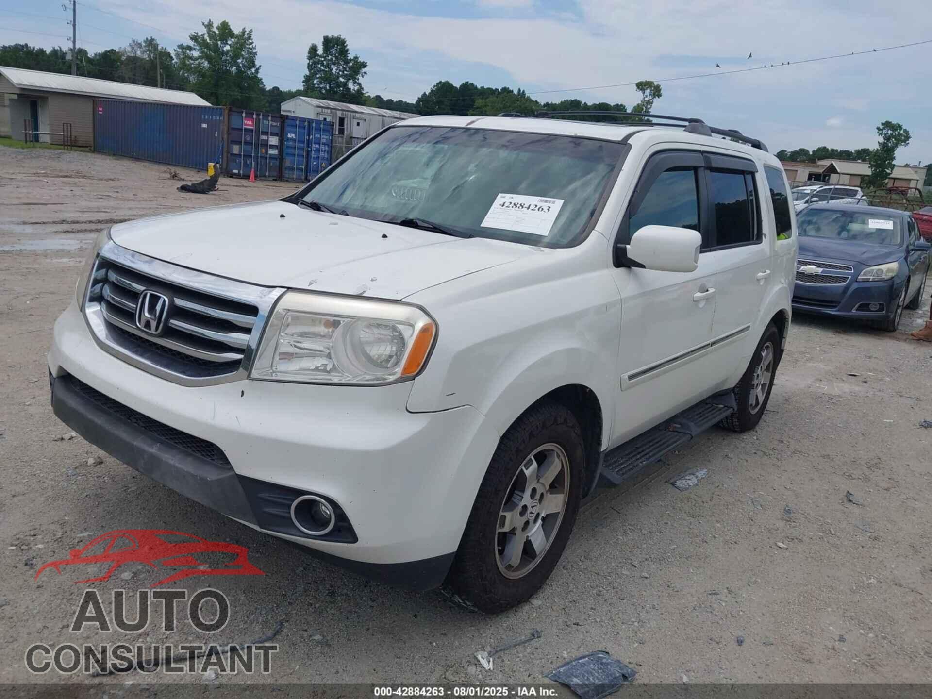 HONDA PILOT 2011 - 5FNYF4H99BB057717
