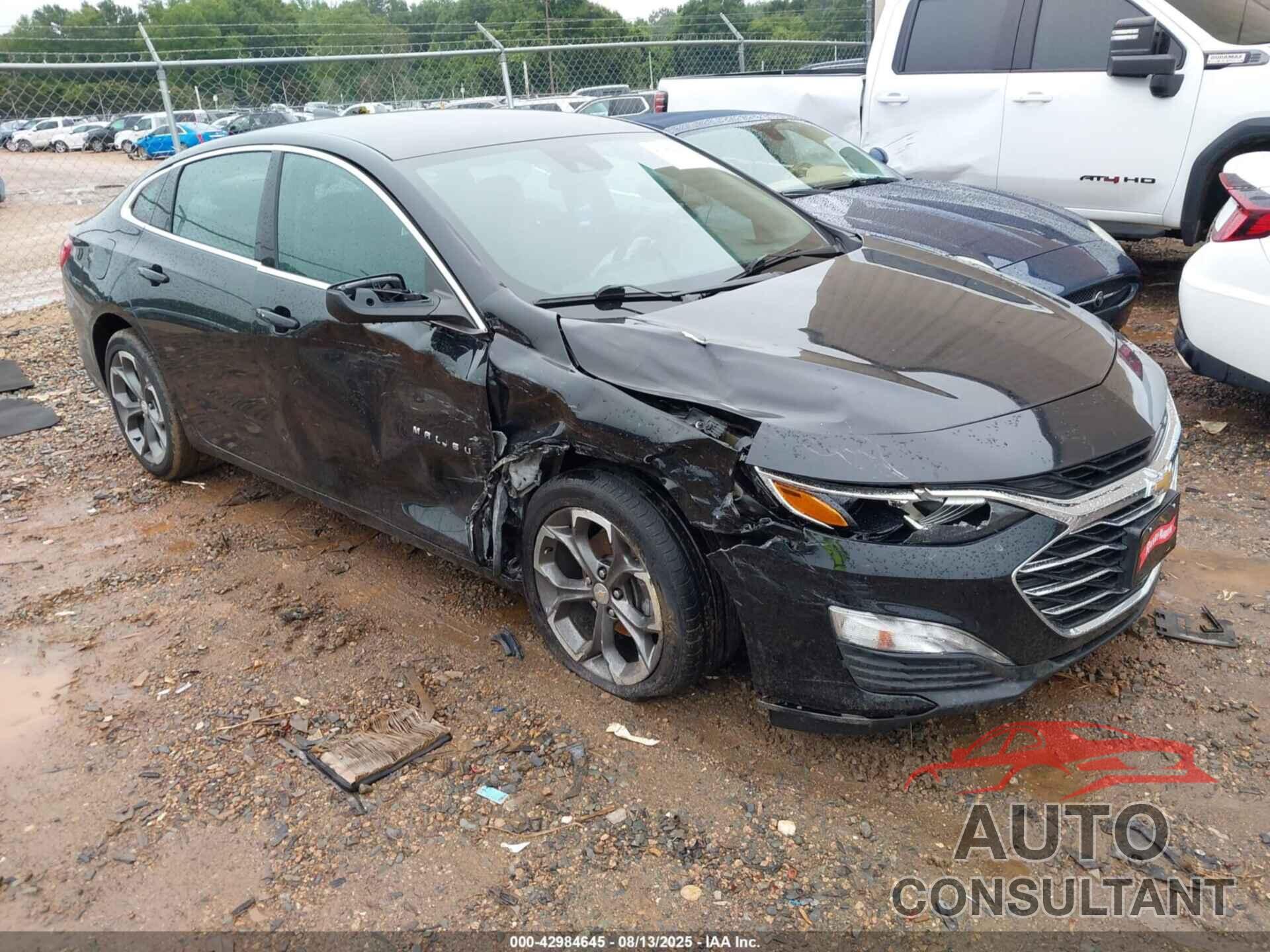CHEVROLET MALIBU 2023 - 1G1ZD5ST8PF210846