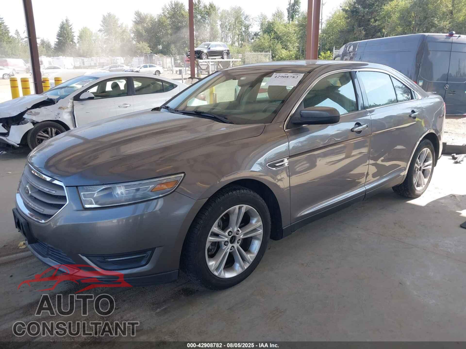 FORD TAURUS 2013 - 1FAHP2E82DG191903