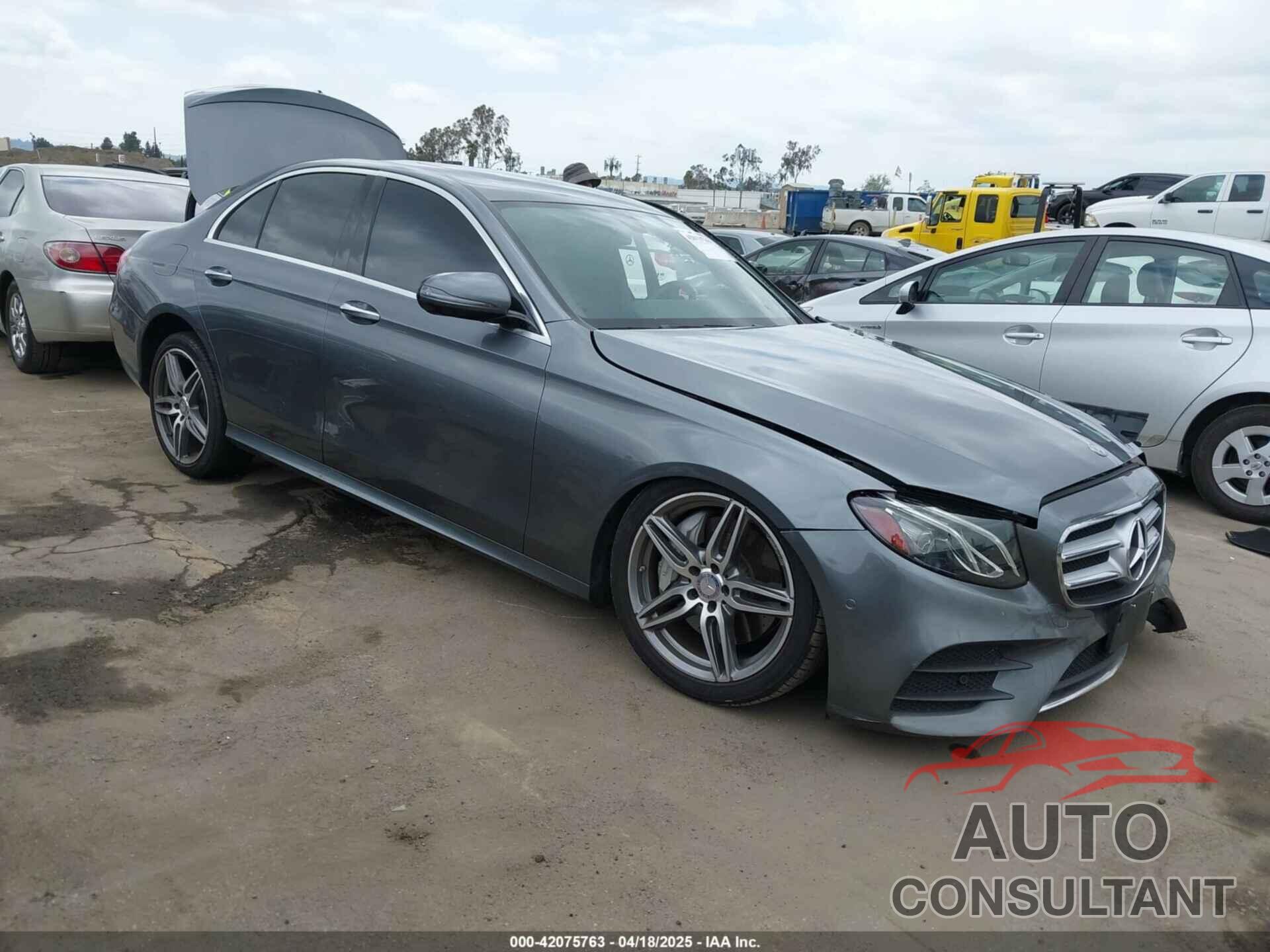 MERCEDES-BENZ E 300 2018 - WDDZF4JBXJA477047