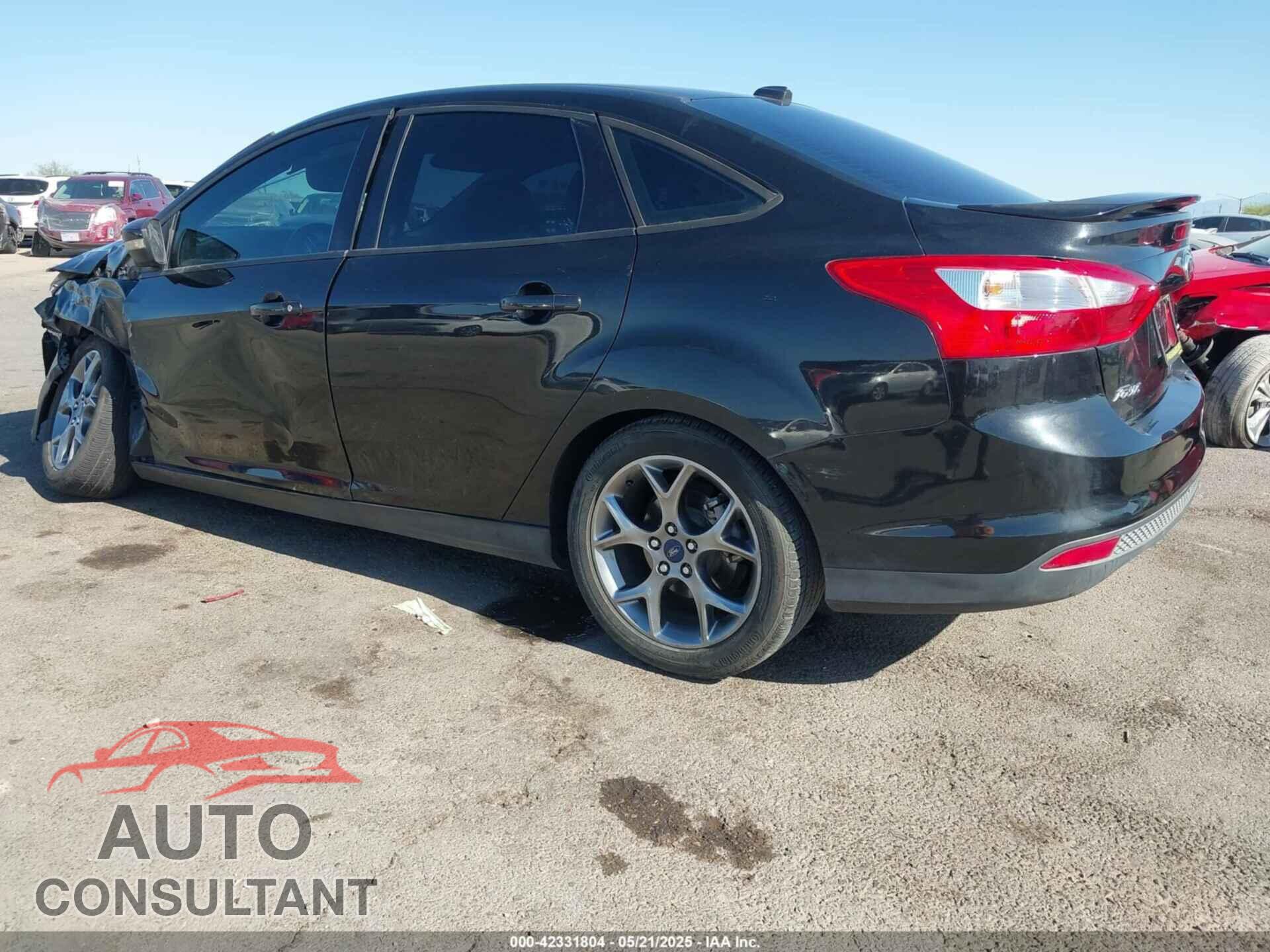 FORD FOCUS 2014 - 1FADP3F20EL414107