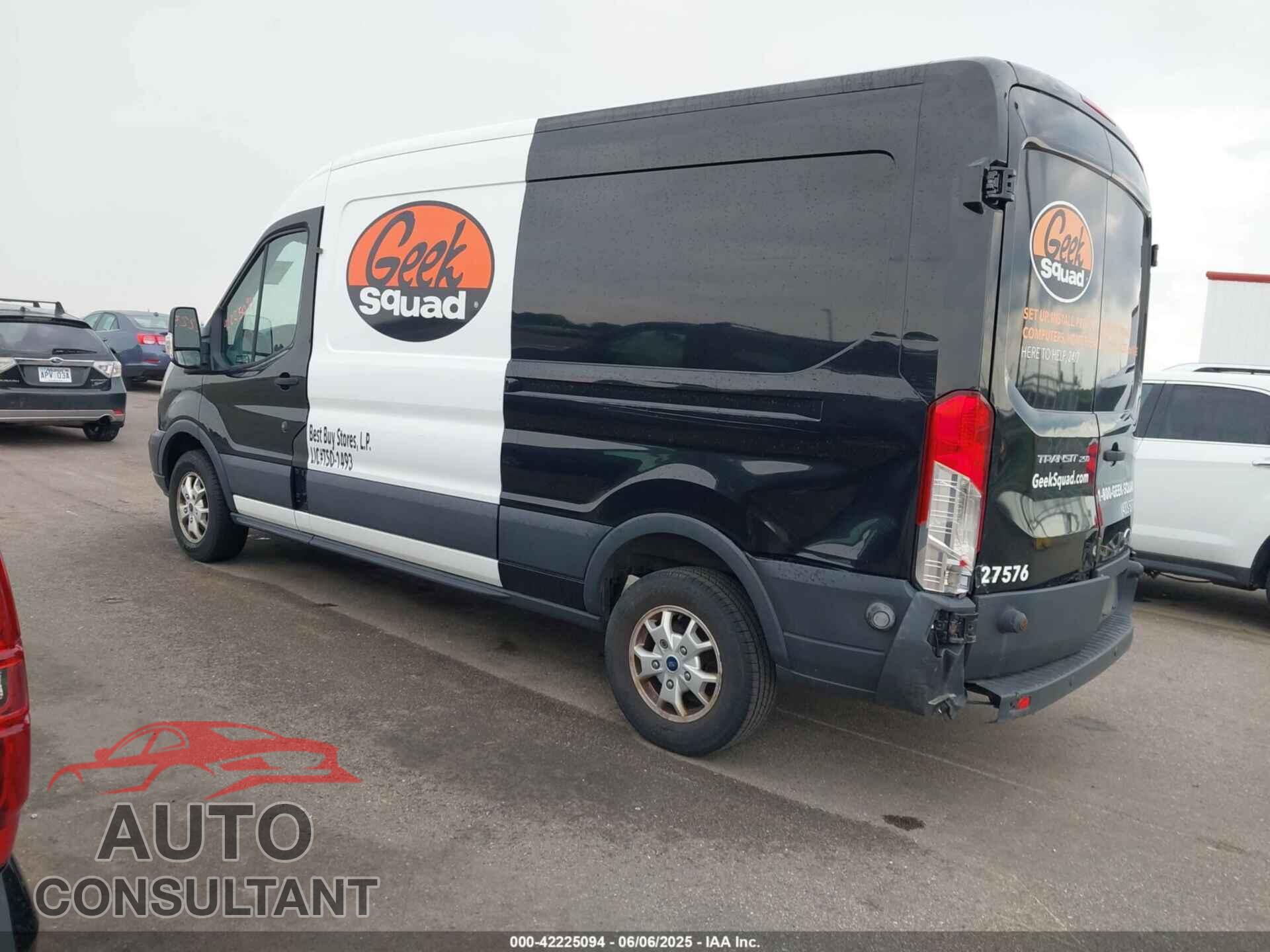 FORD TRANSIT-250 2015 - 1FTYR2CM4FKA84470