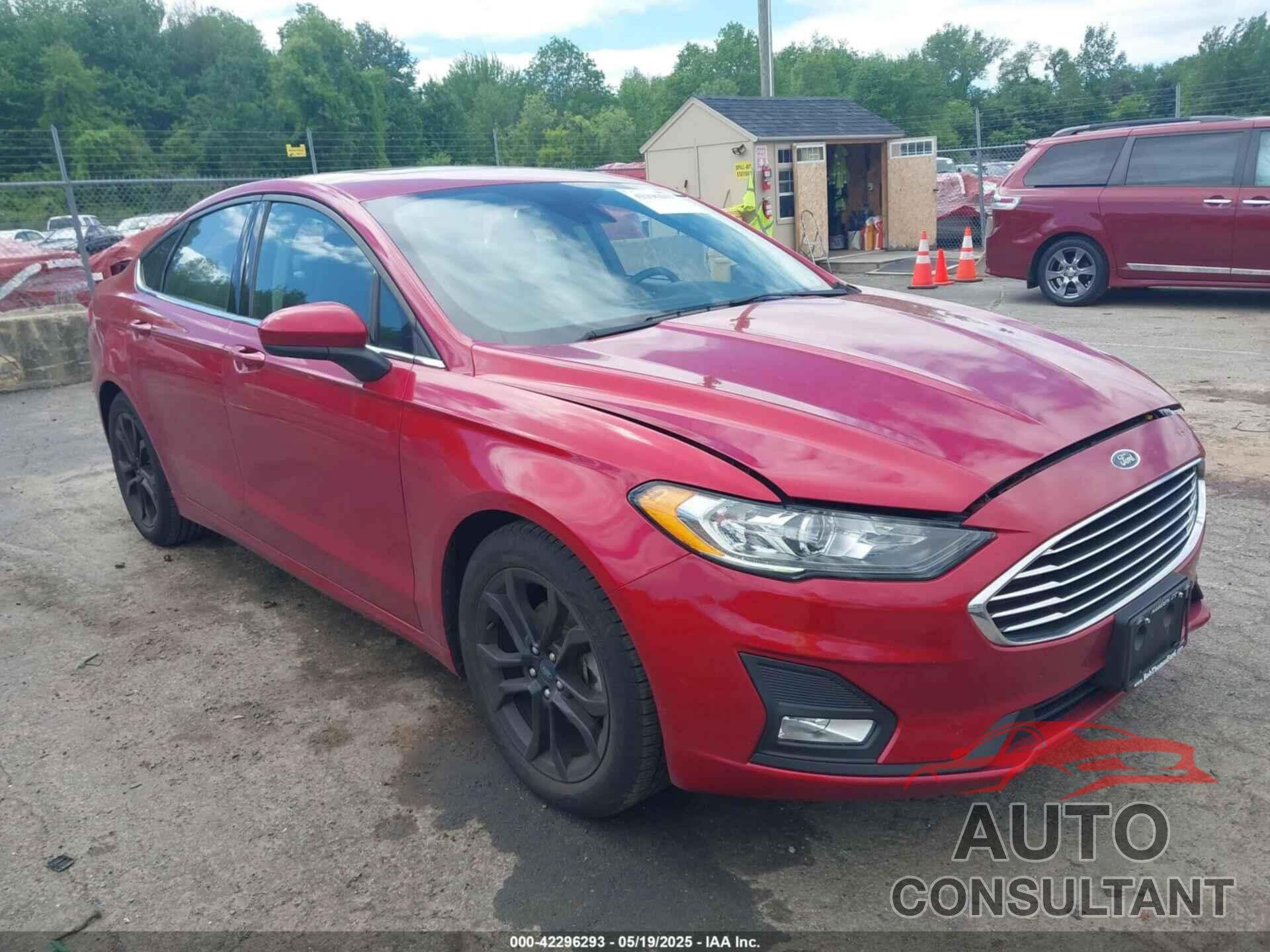 FORD FUSION 2020 - 3FA6P0HD4LR158297