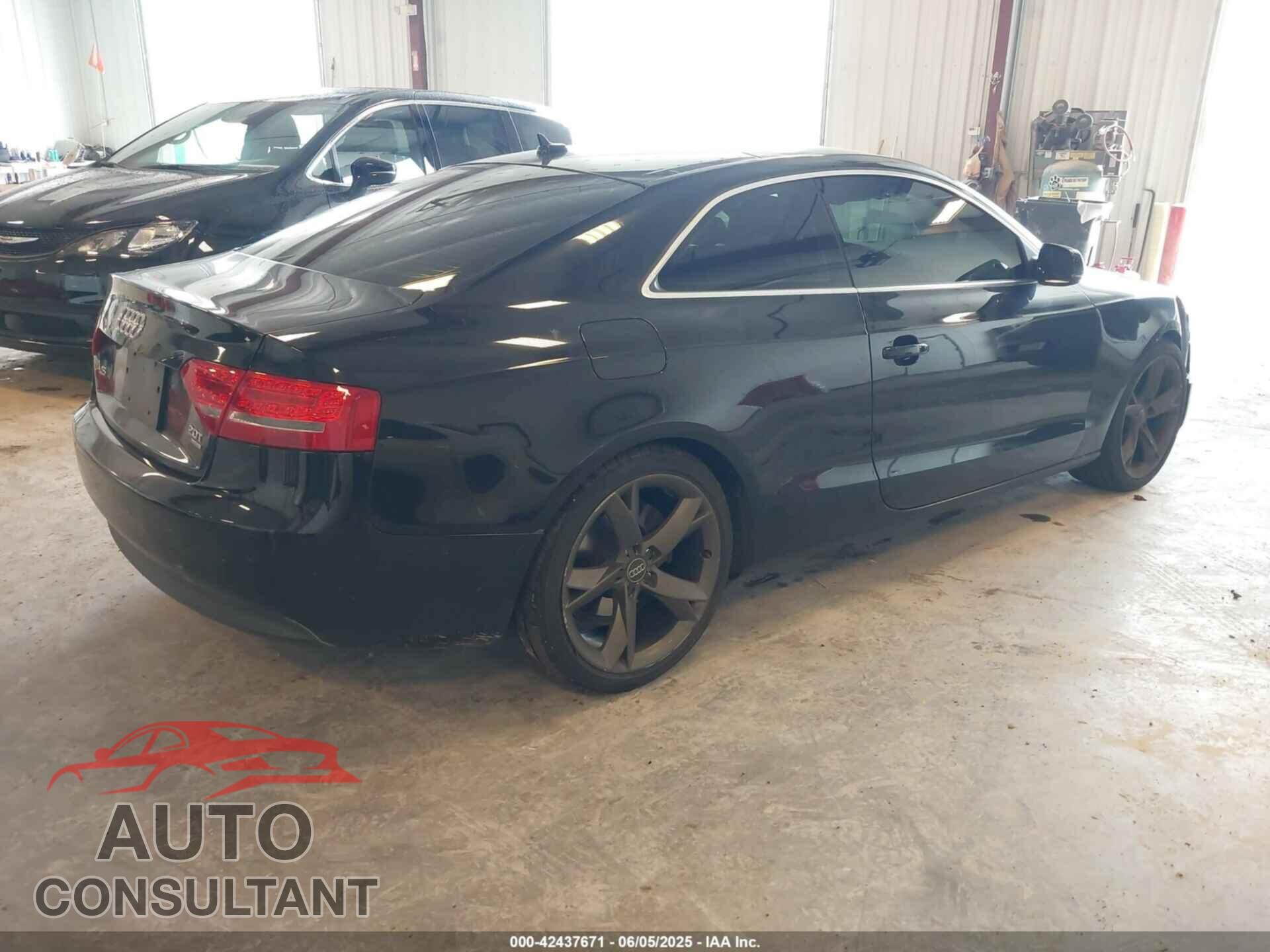 AUDI A5 2011 - WAULFAFR1BA006598