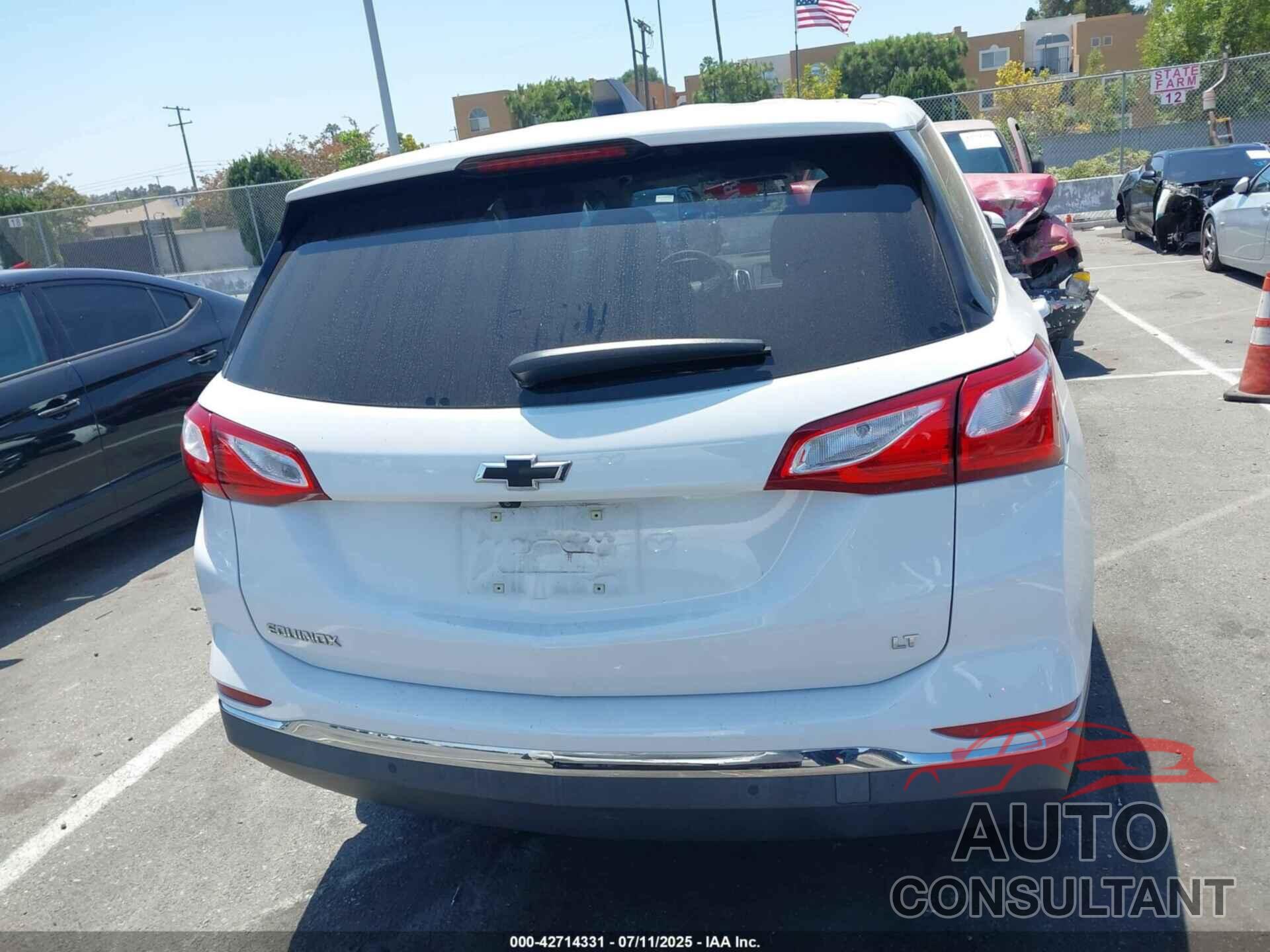 CHEVROLET EQUINOX 2018 - 3GNAXJEV1JS583397